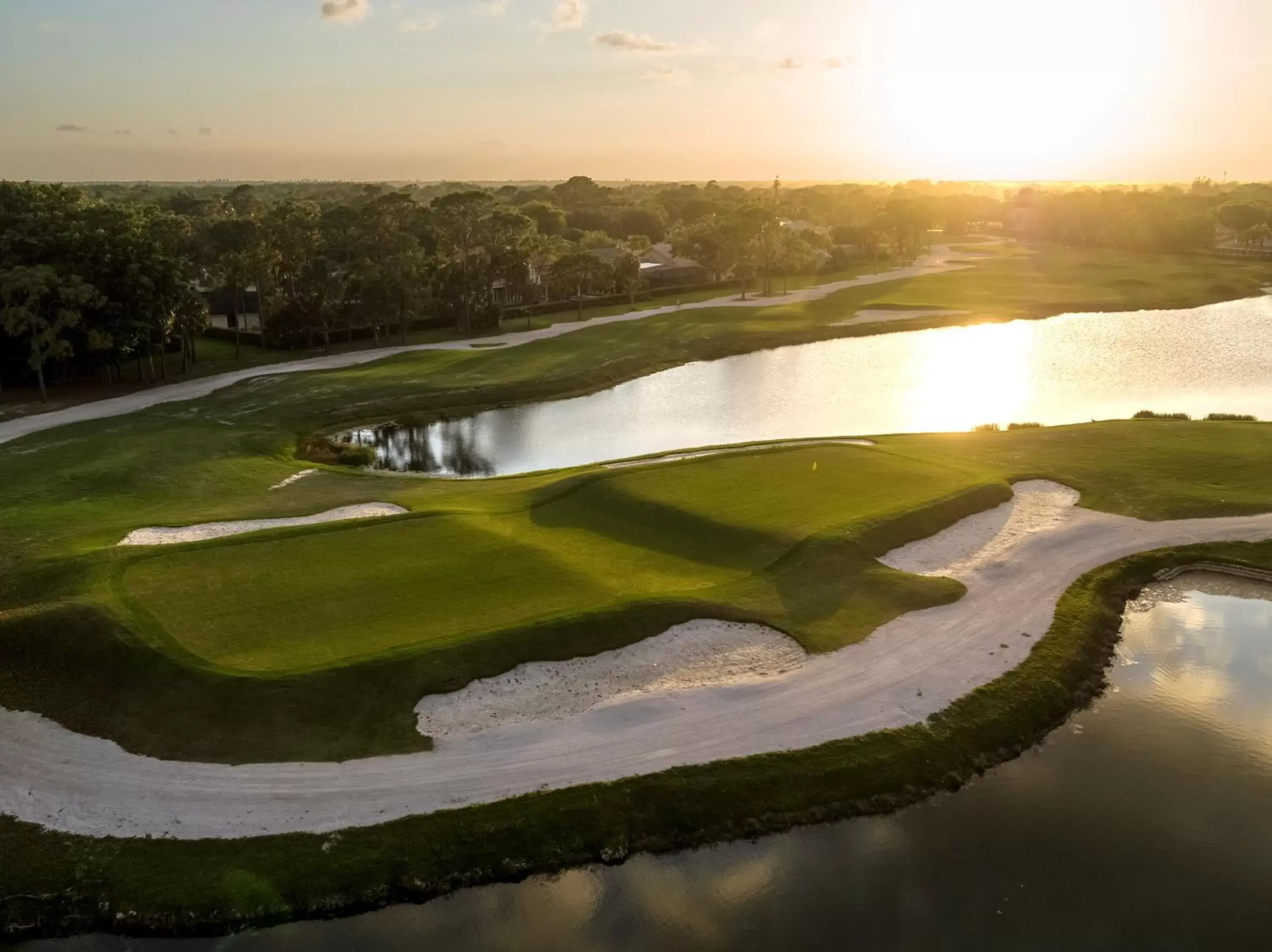 Golfcourse, Bird's-eye View in PGA National Resort