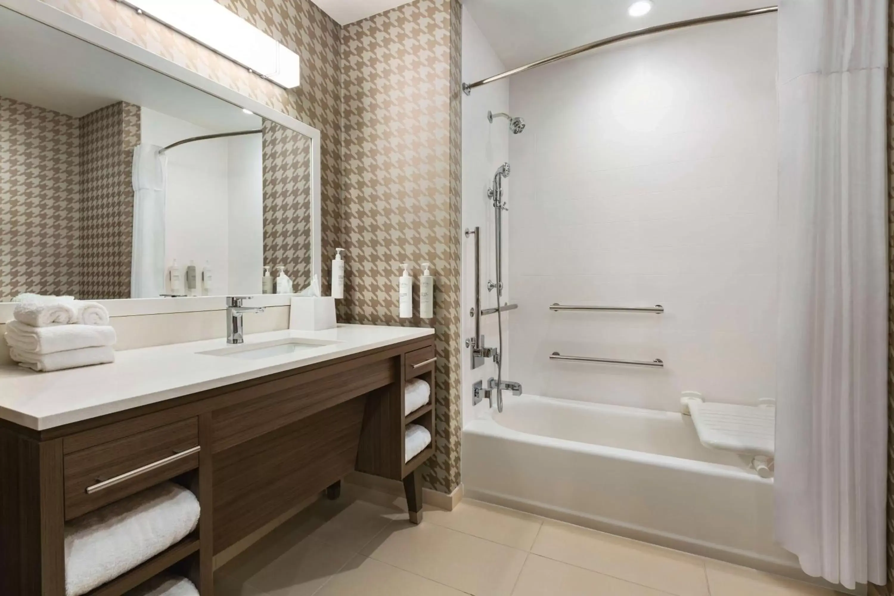Bathroom in Home2 Suites By Hilton Nashville West End Avenue