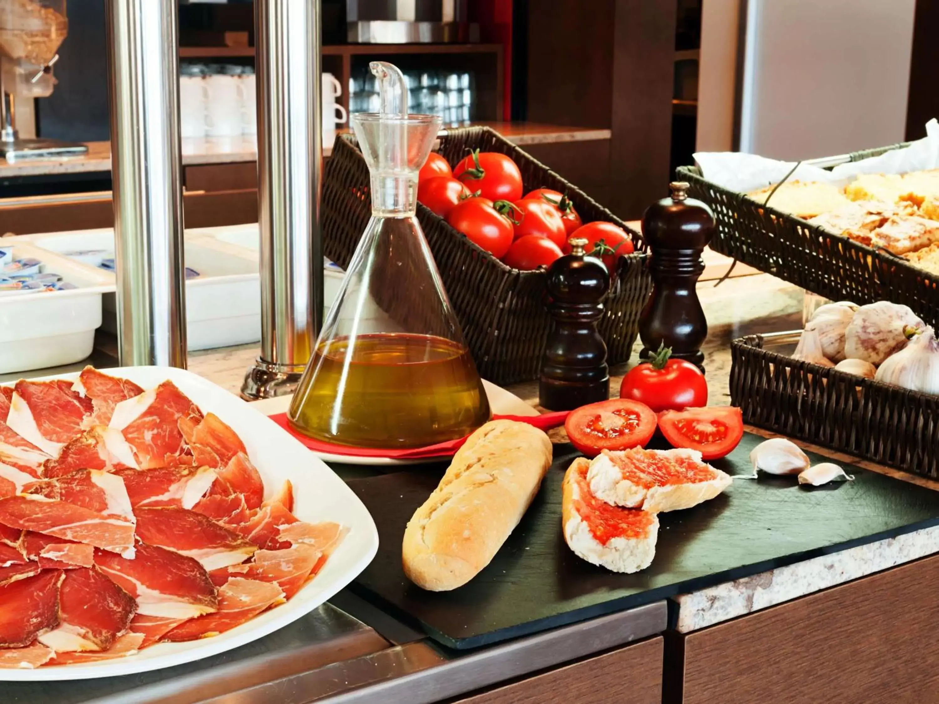 Restaurant/places to eat in Ibis Lleida Restaurant/places to eat in Ibis Lleida