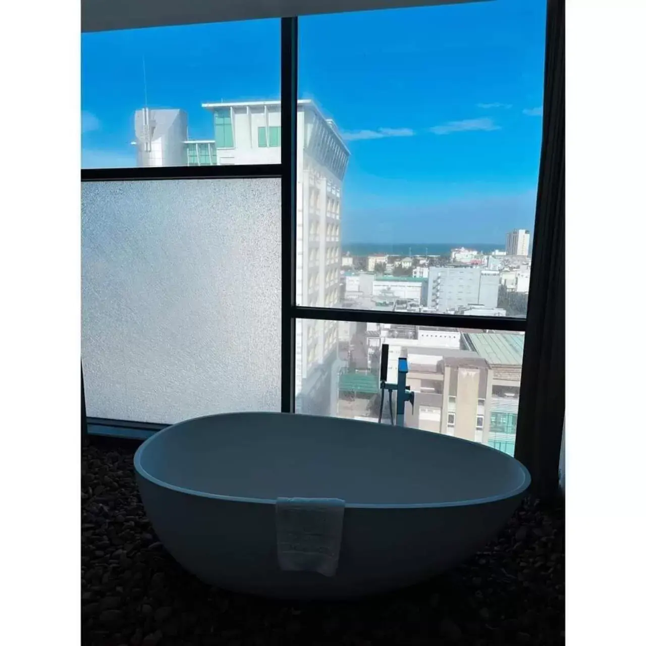 View (from property/room) in PHÚ YÊN EVERYDAY HOTEL View (from property/room) in PHÚ YÊN EVERYDAY HOTEL