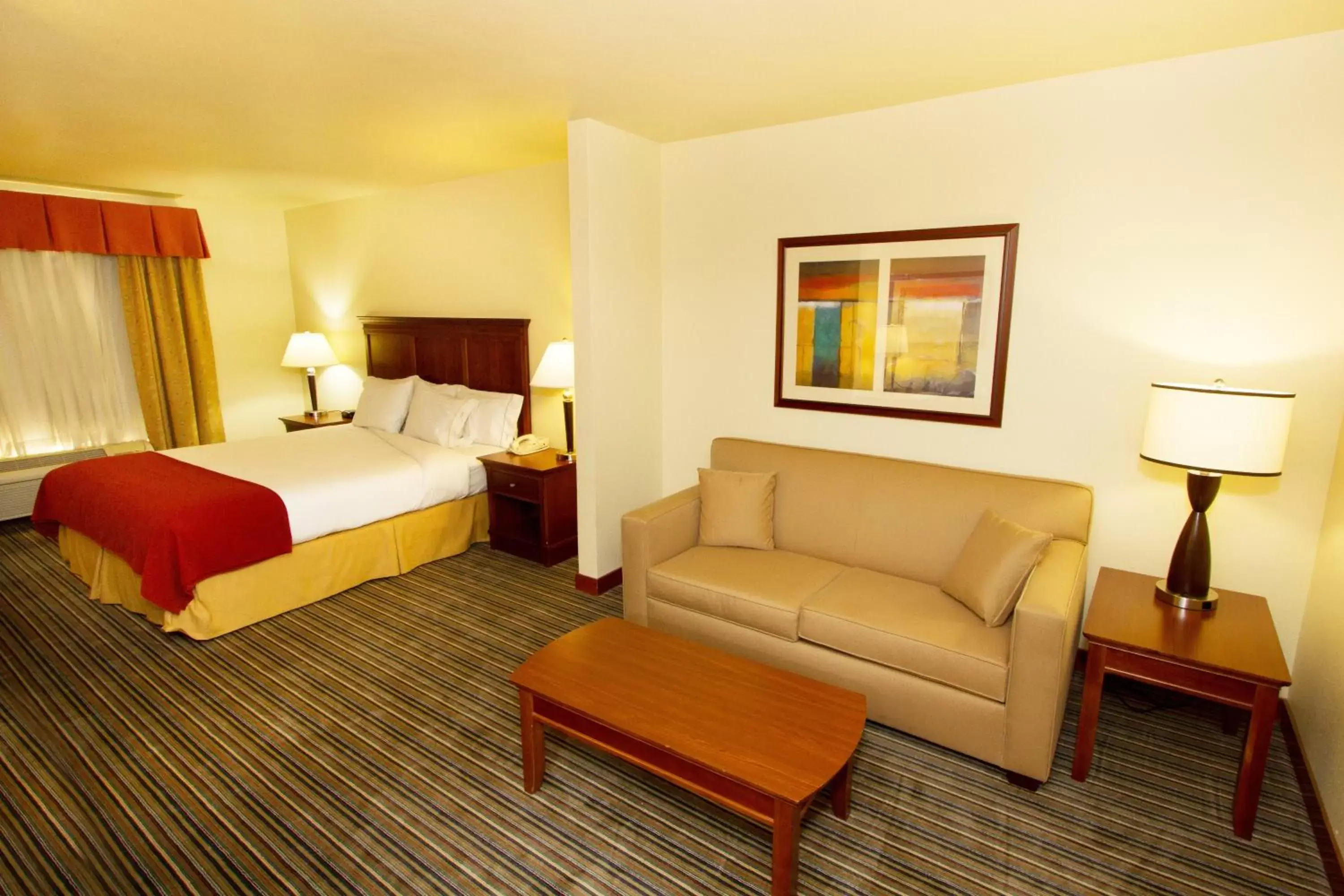 Photo of the whole room in Holiday Inn Express Turlock, an IHG Hotel