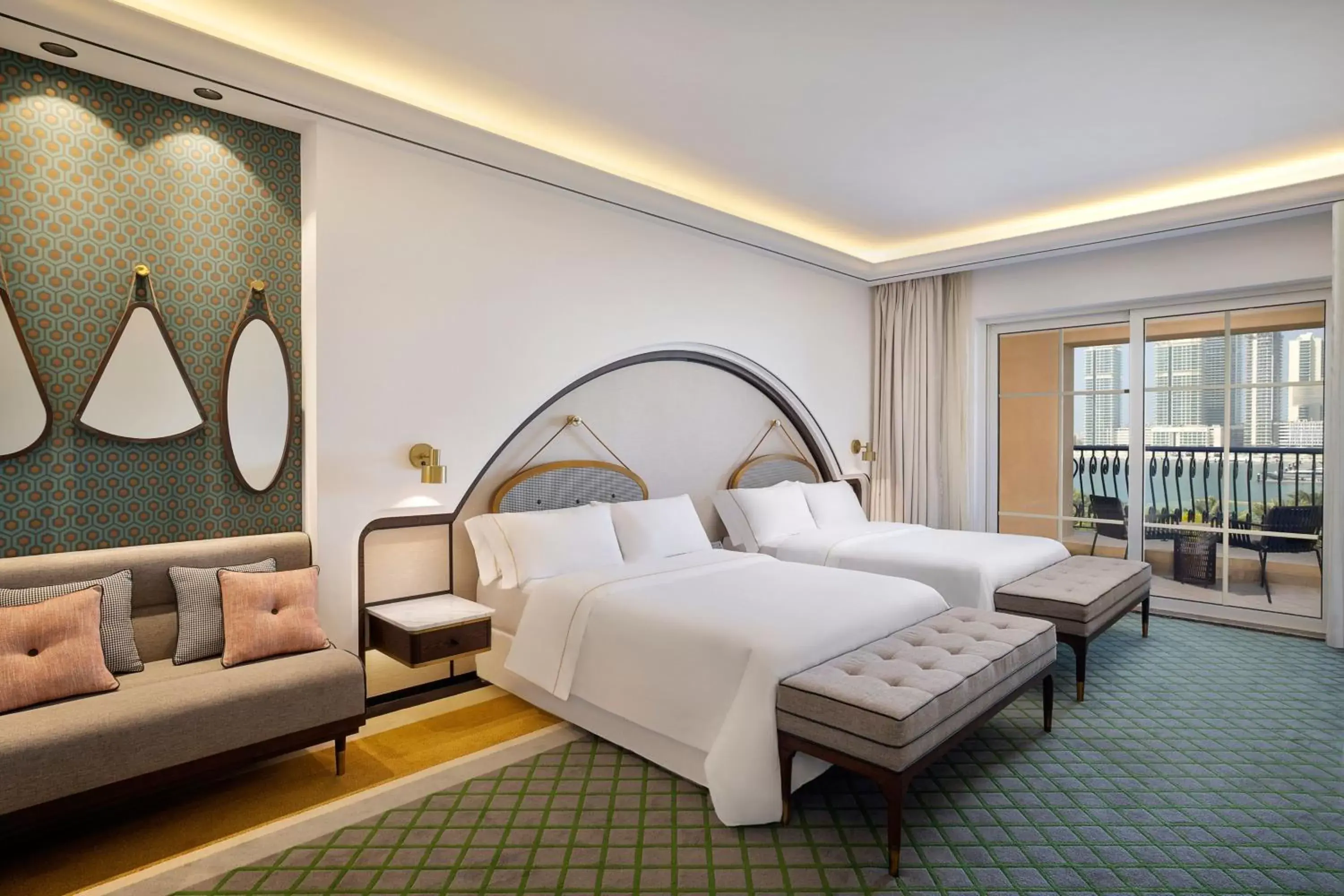 Bathroom, Bed in The Westin Dubai Mina Seyahi Beach Resort and Waterpark