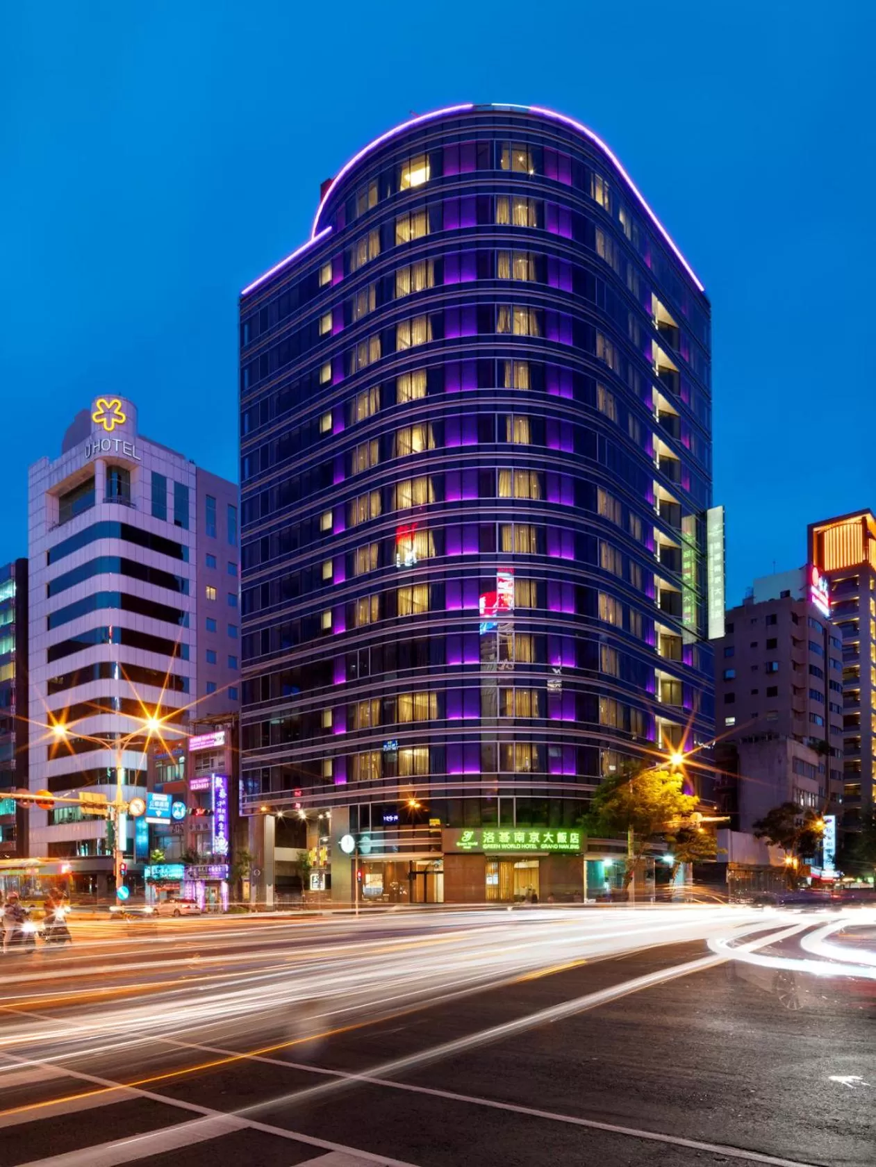 Property building in Green World Grand NanJing