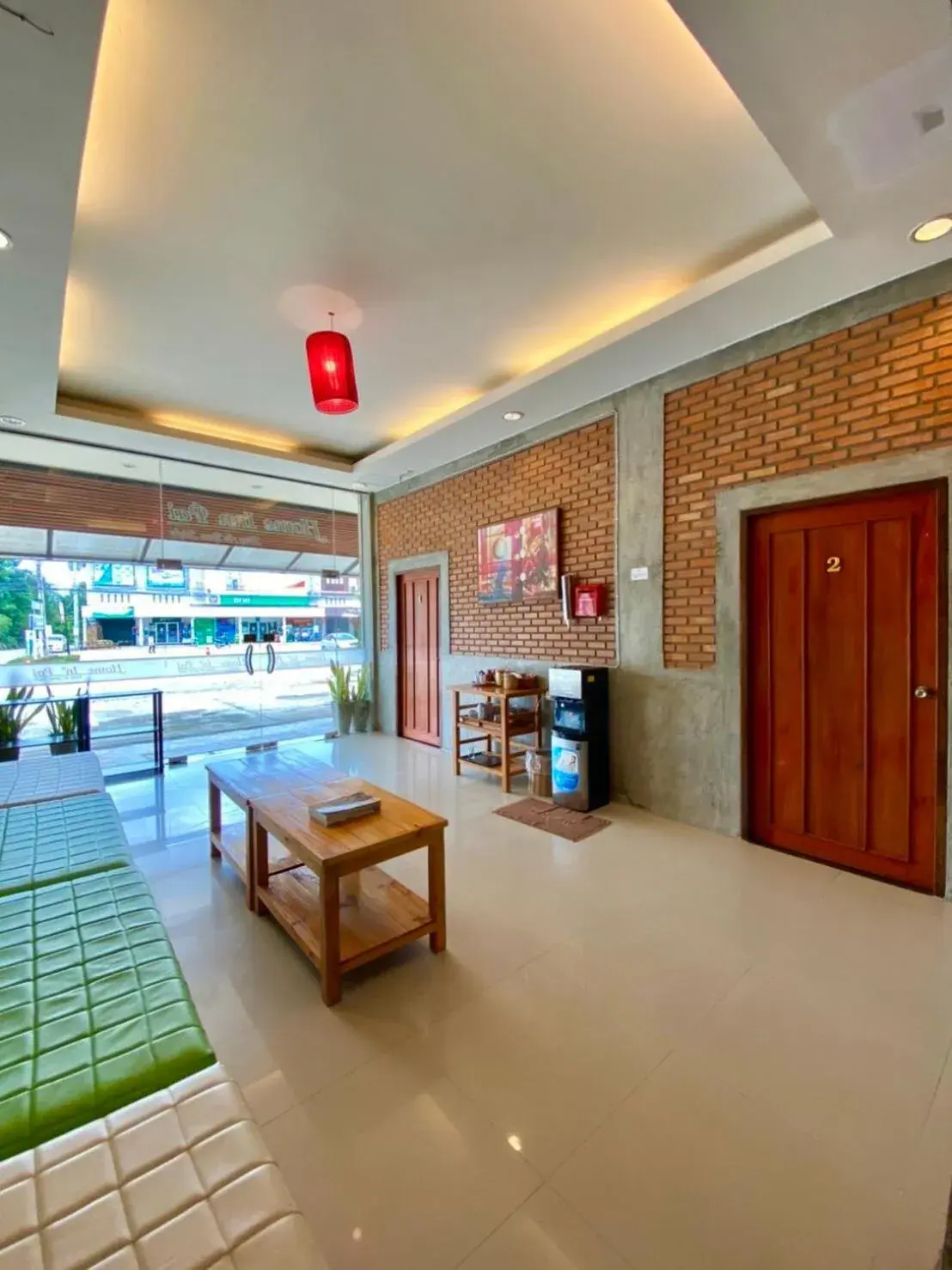 Coffee/tea facilities, Lobby/Reception in Home Inn Pai @ Garden