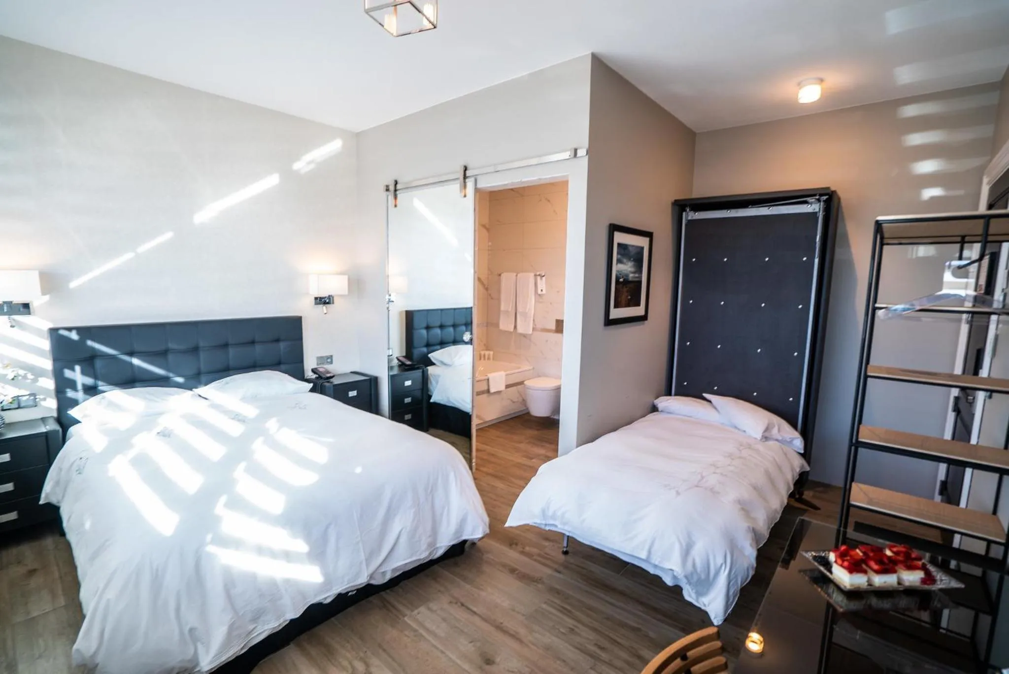 Photo of the whole room, Bed in Hotel Keflavik by Reykjavik Keflavik Airport