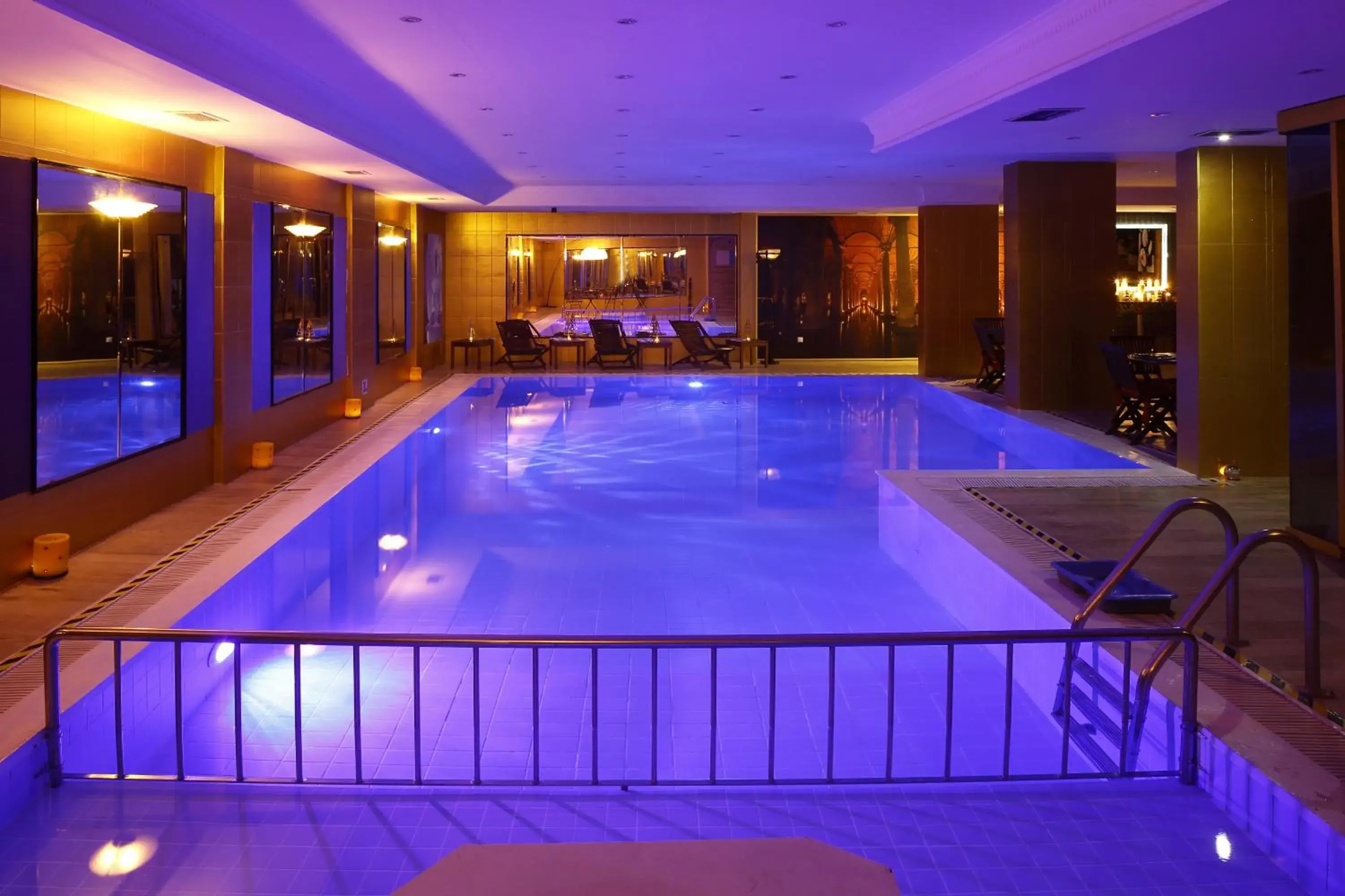 Swimming Pool in Grand Hotel Halic