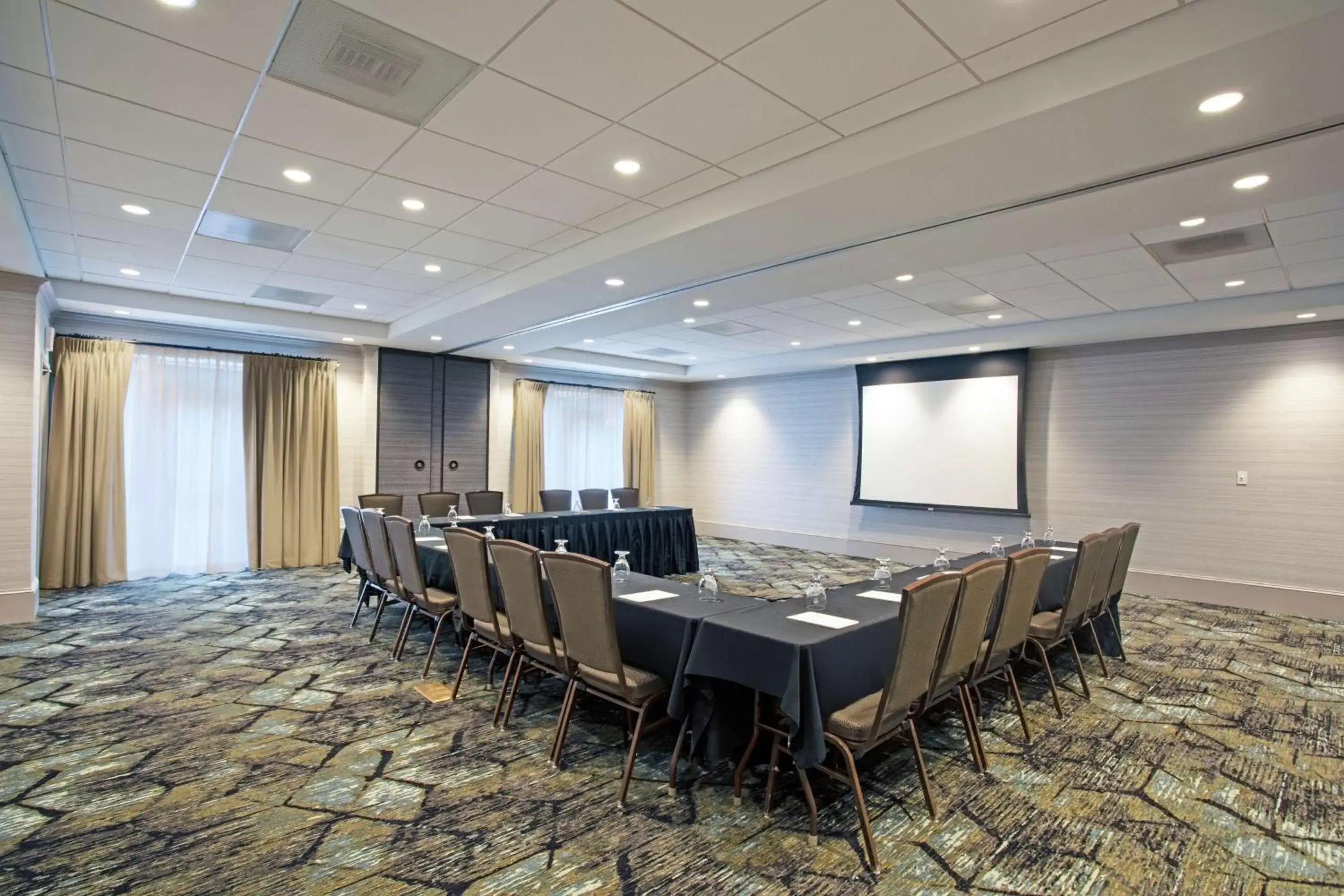 Meeting/conference room in Homewood Suites by Hilton Albany