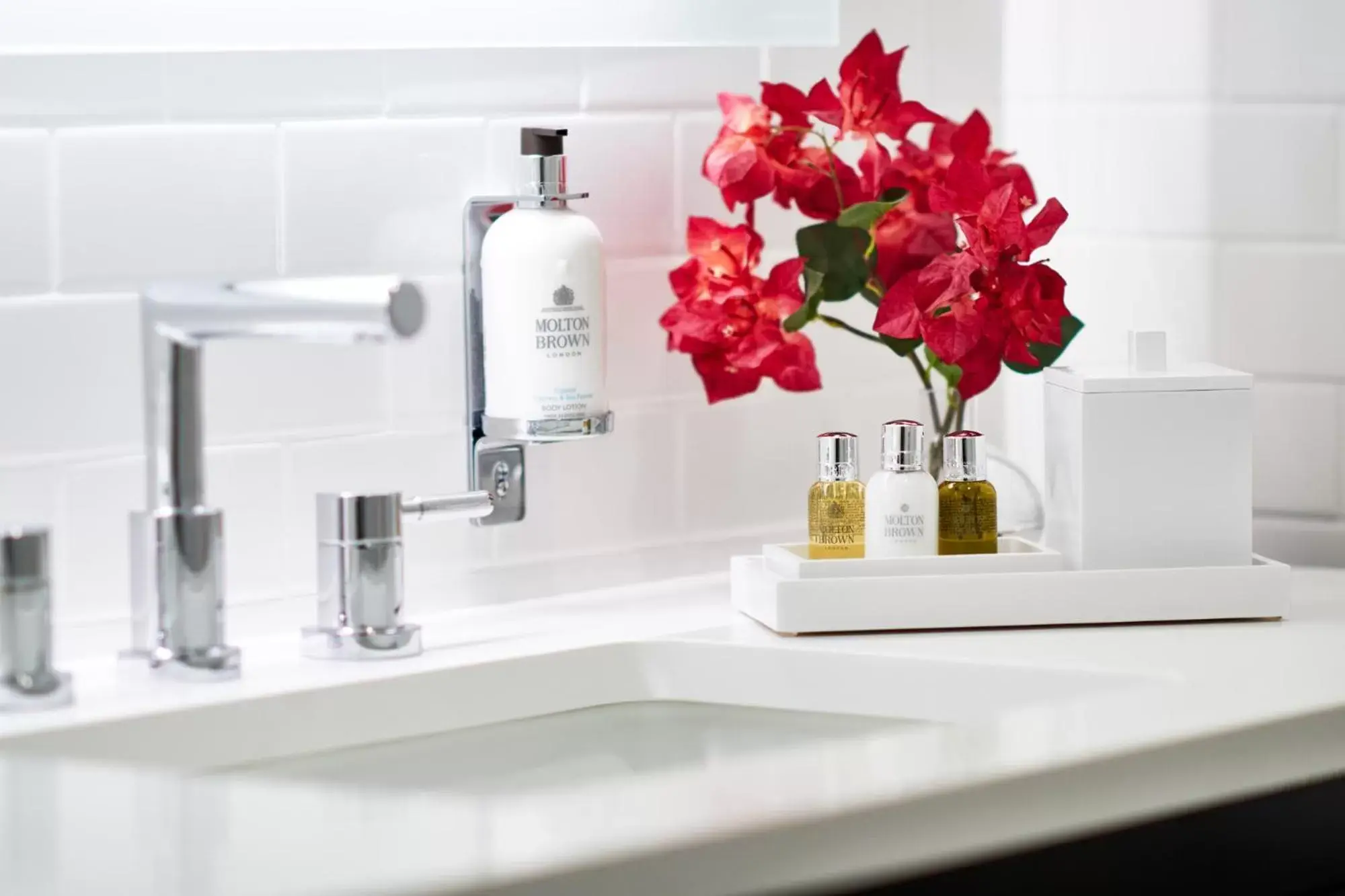 Bathroom in Isla Bella Beach Resort & Spa - Florida Keys