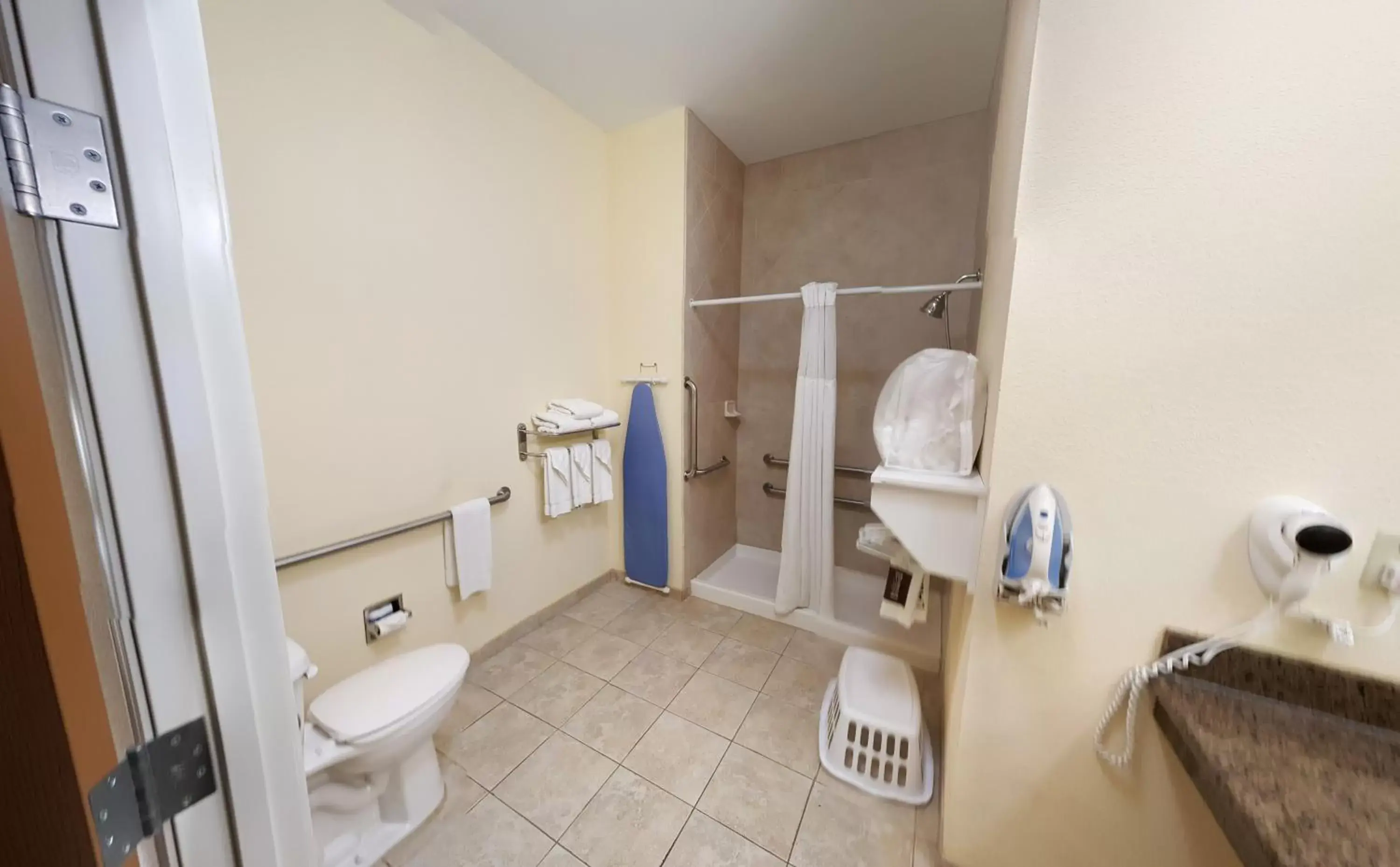 Photo of the whole room, Bathroom in Staybridge Suites Corpus Christi, an IHG Hotel