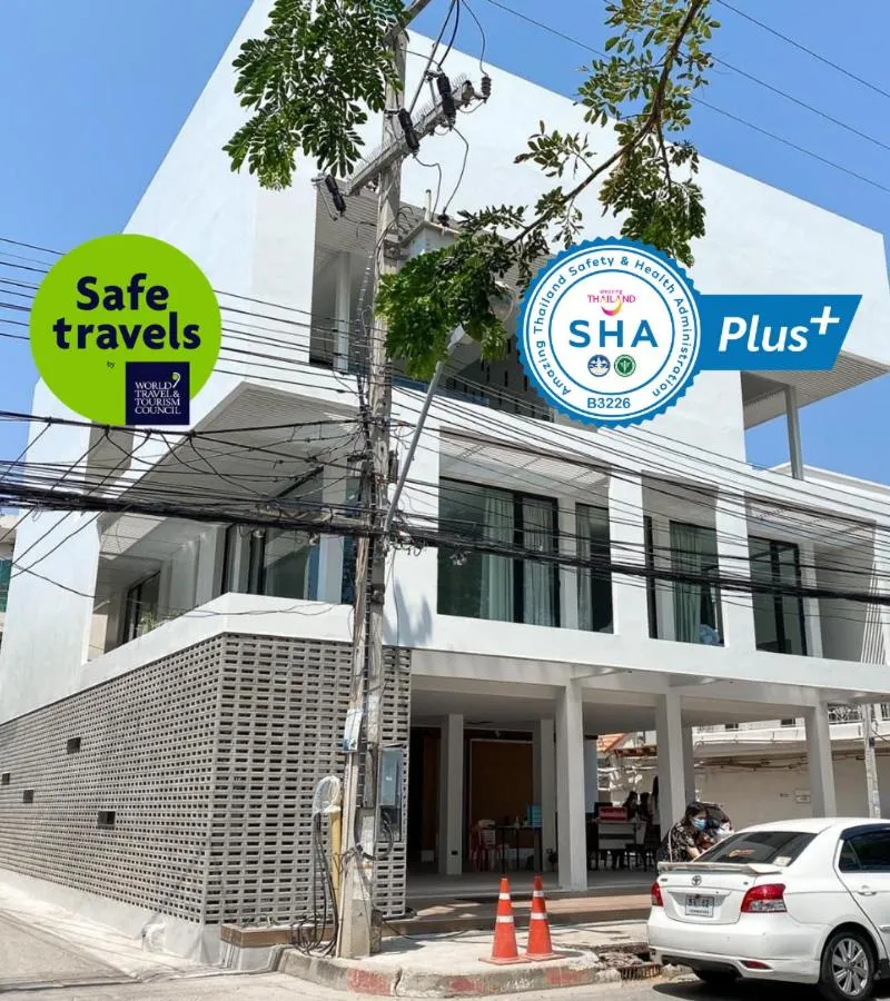 Property building in Nirundorn Resort Chaam