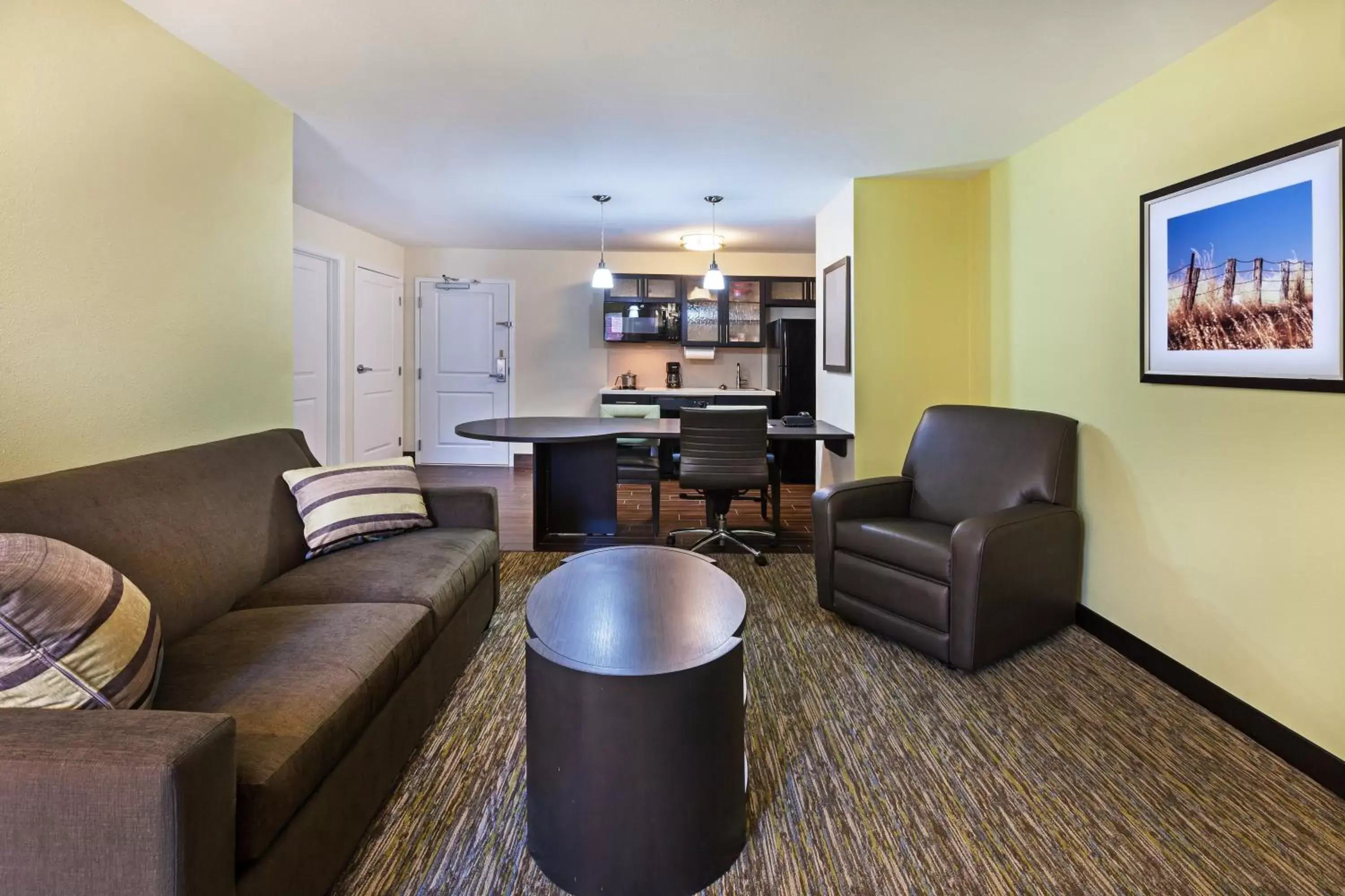 Photo of the whole room, Seating Area in Candlewood Suites San Angelo, an IHG Hotel