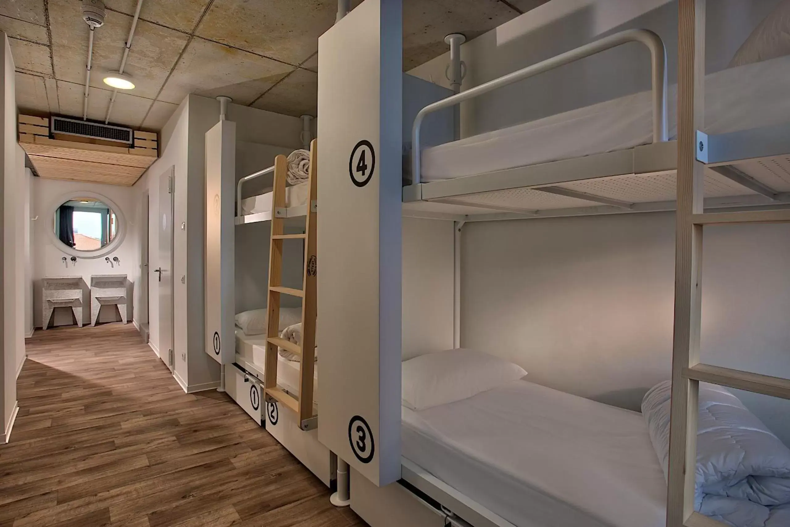 Bunk Bed in Anda Venice