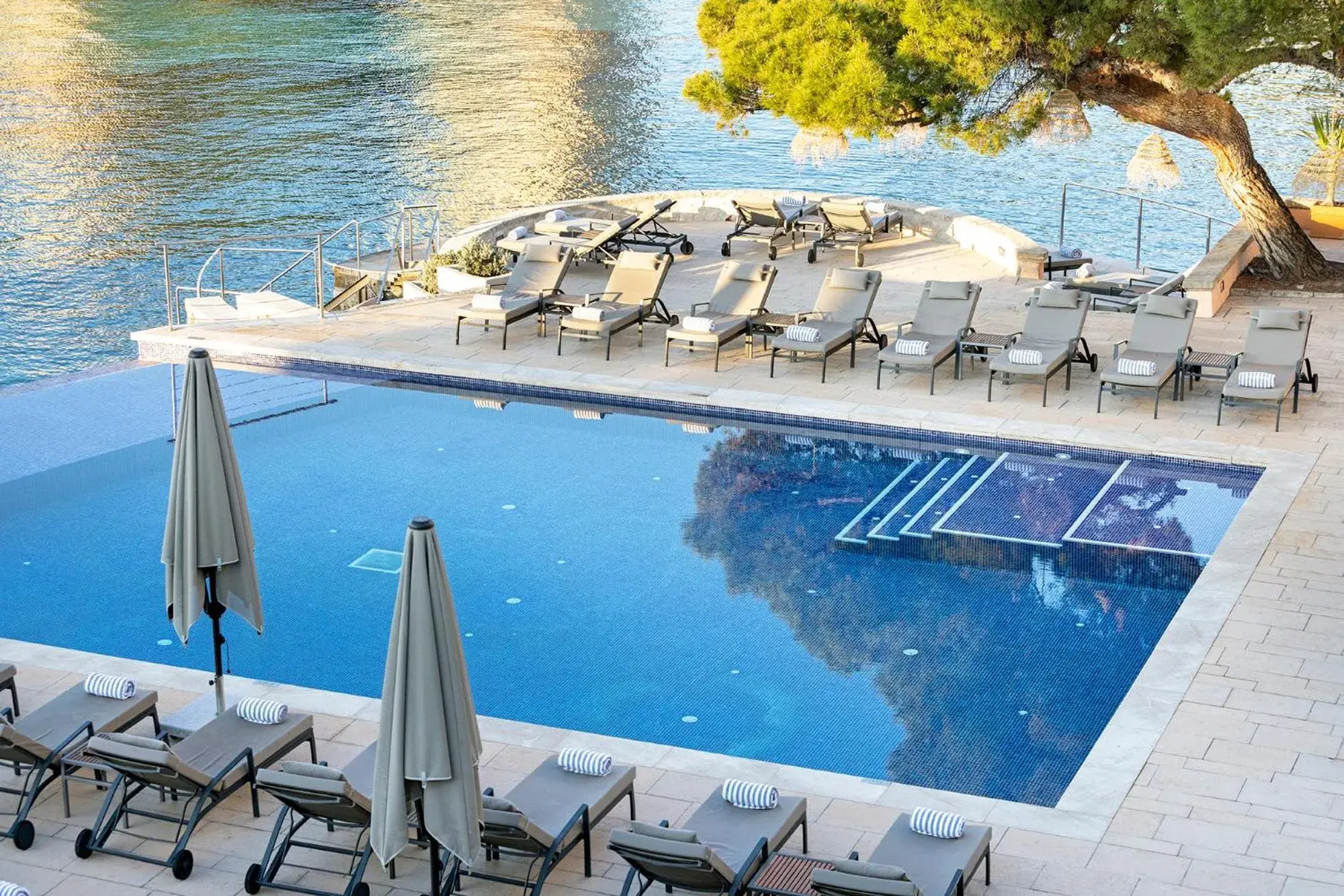 Swimming pool, Pool View in Hotel Hospes Maricel y Spa