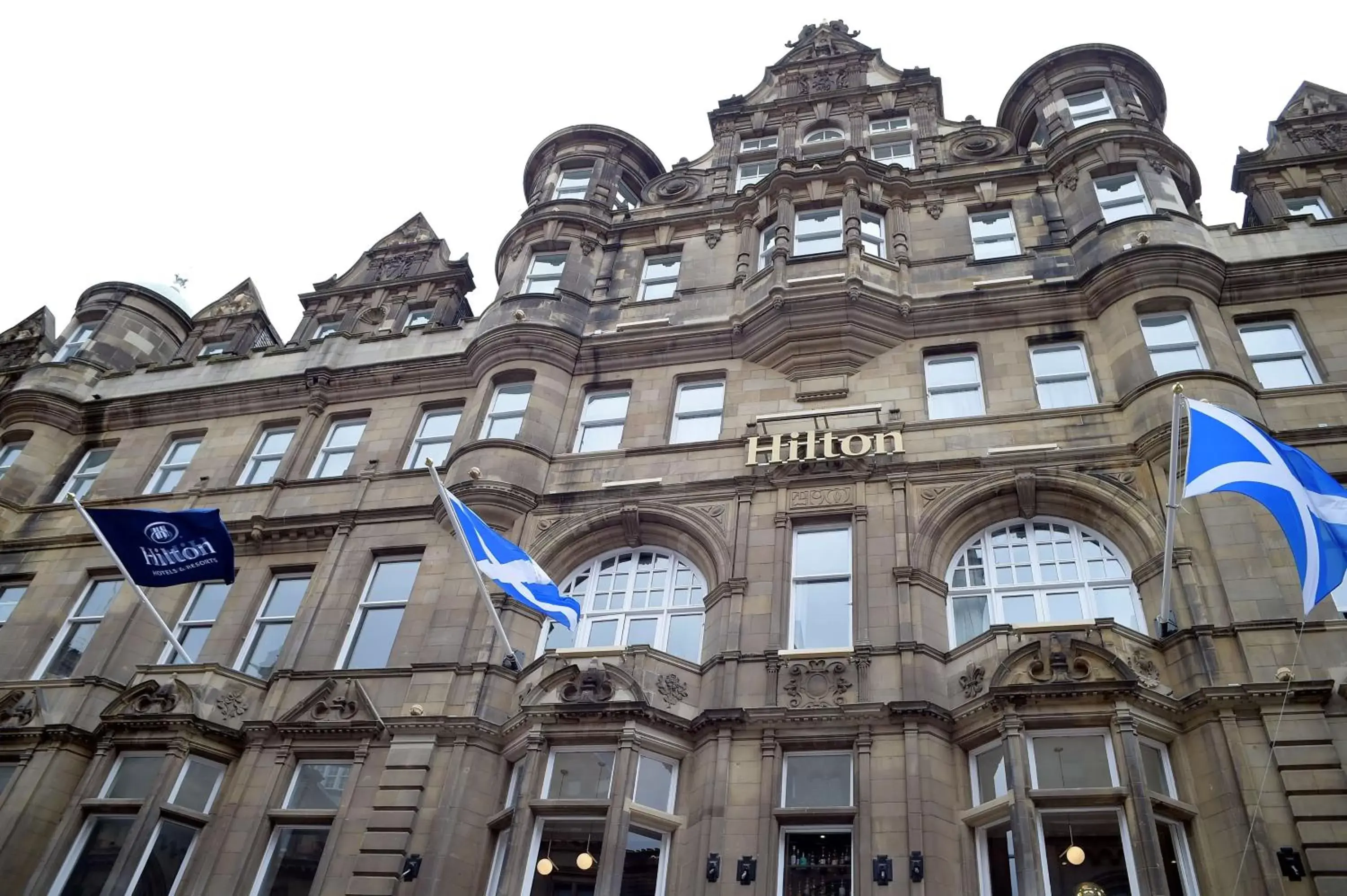 Property Building in Hilton Edinburgh Carlton
