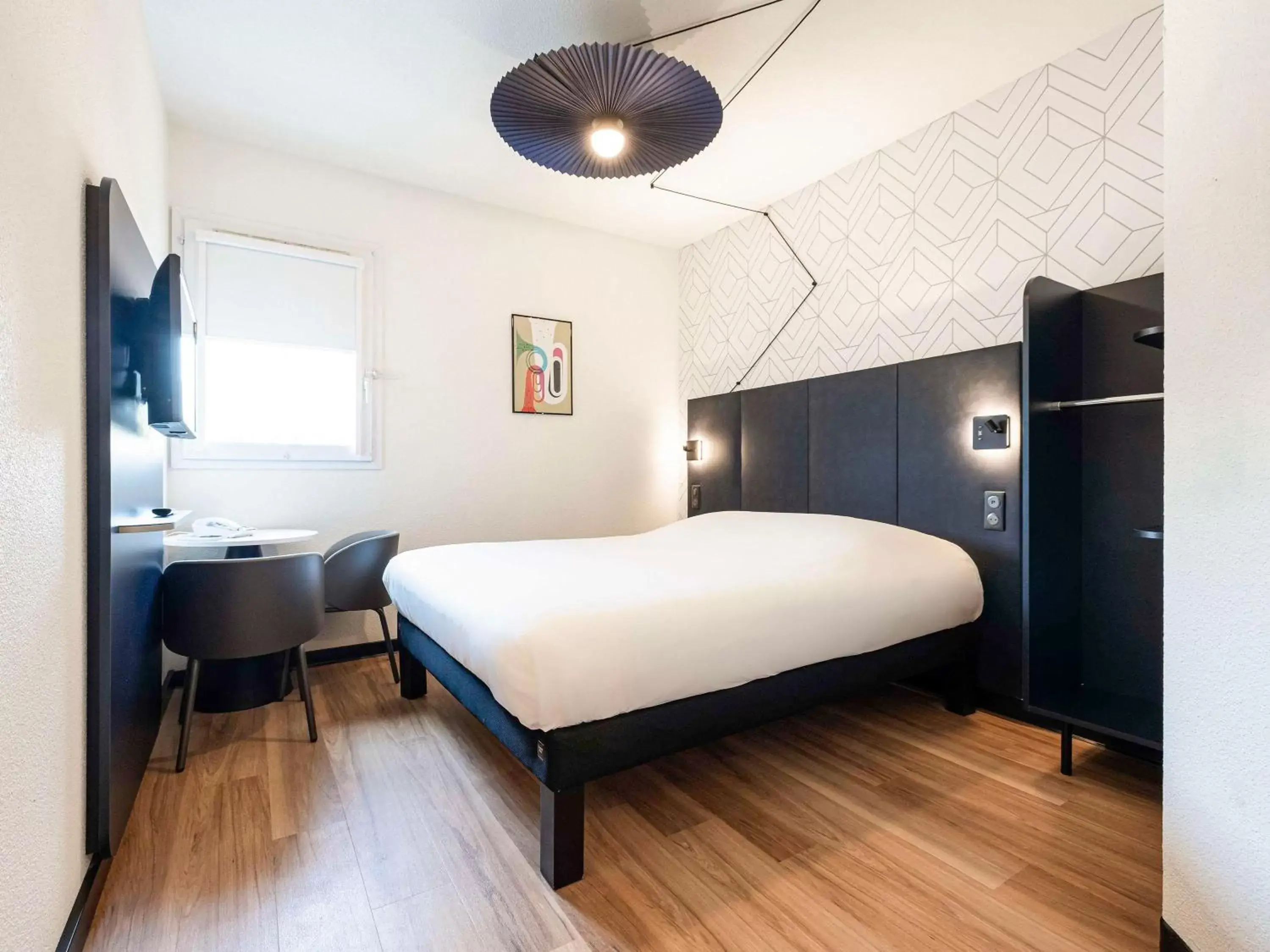 Bedroom, Bed in ibis Perpignan Sud Saint Charles