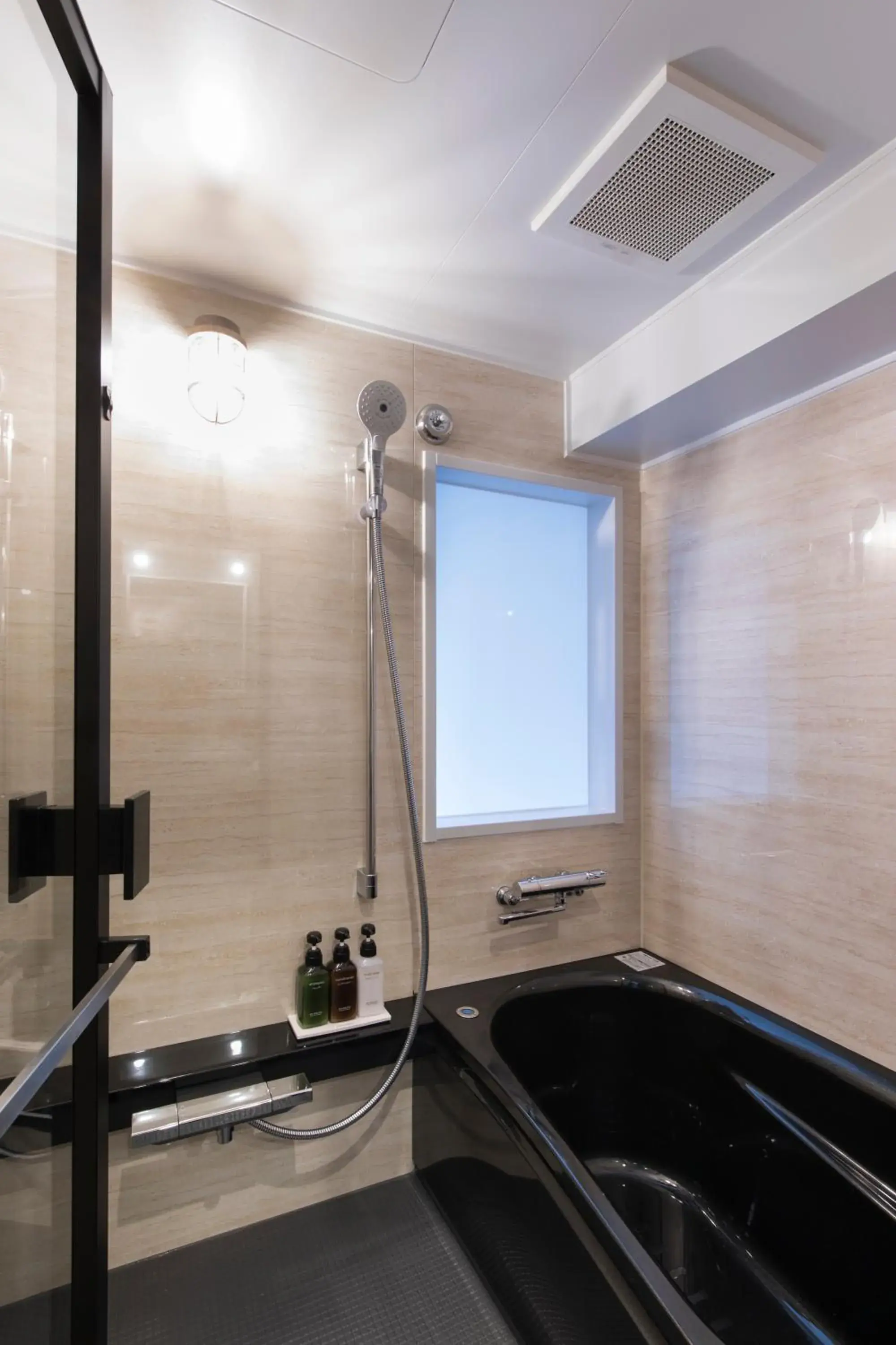 Shower, Bathroom in Hotel Vintage Tokyo