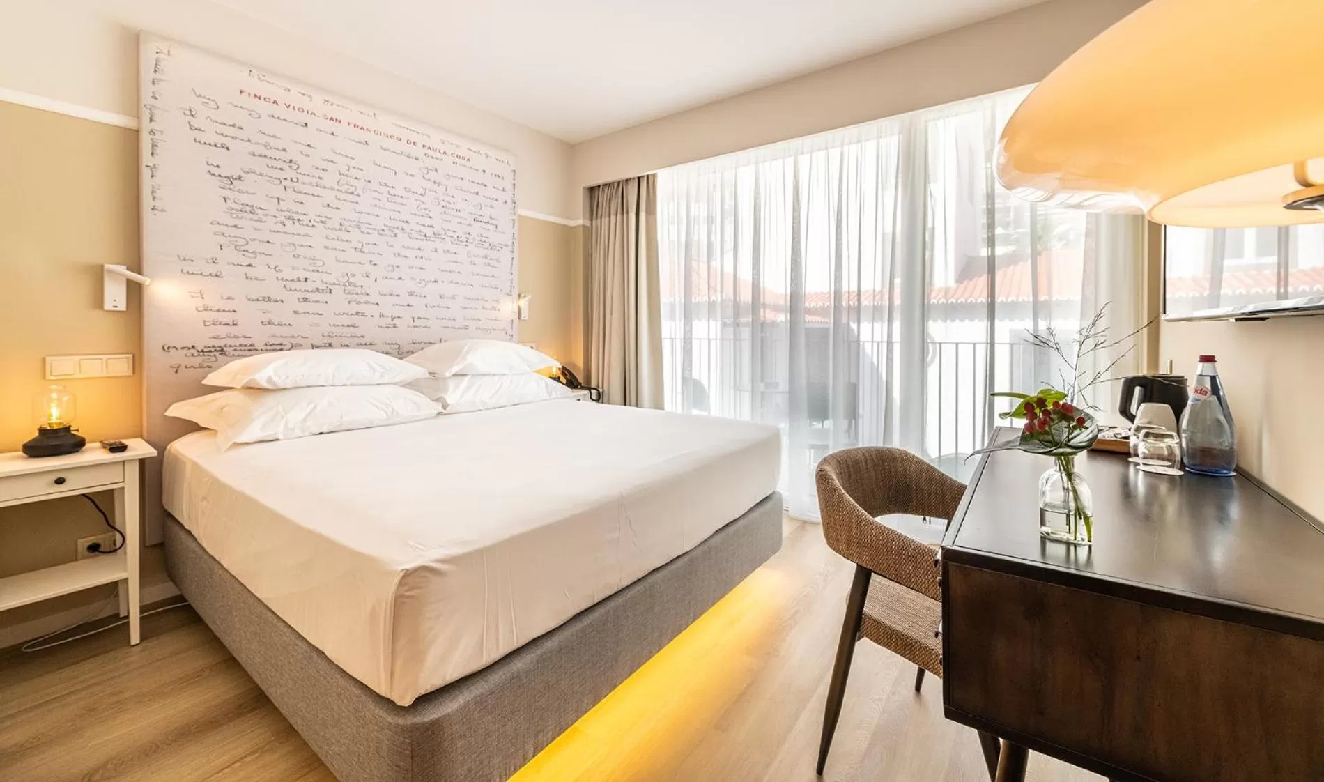 Bedroom, Bed in Pestana Fisherman Village