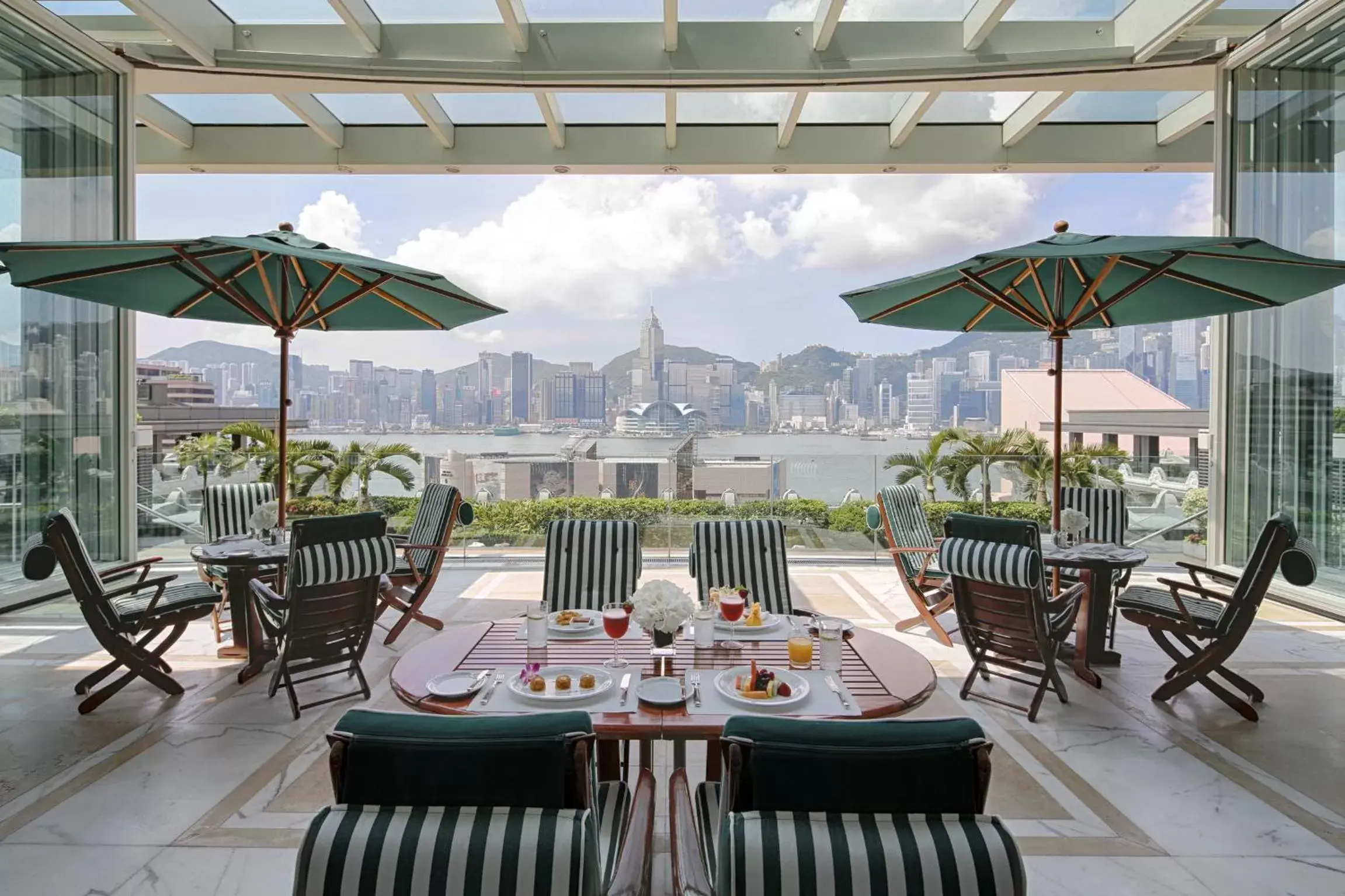 Restaurant/Places to Eat in The Peninsula Hong Kong