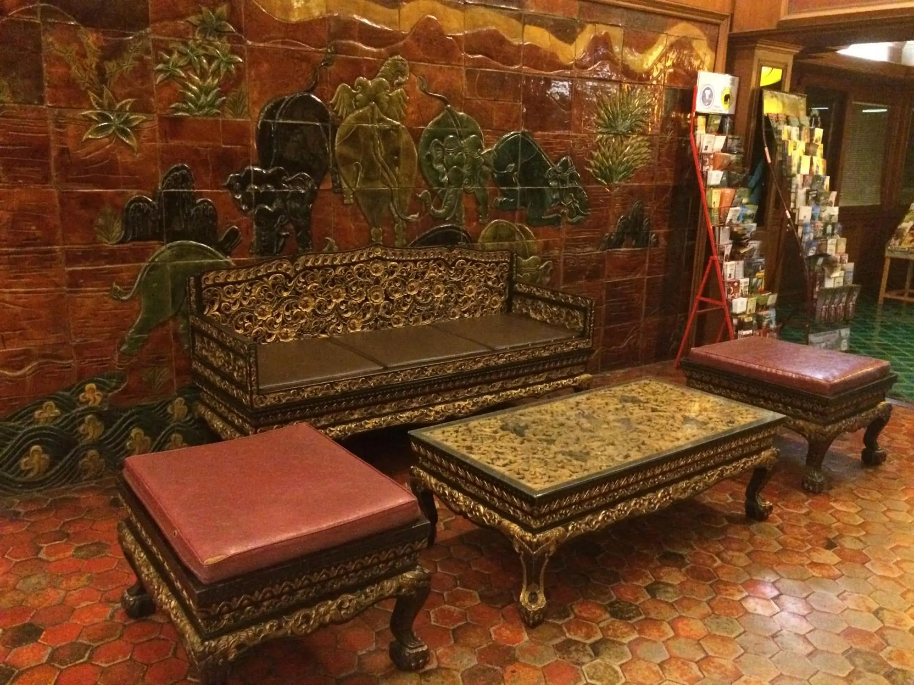 Seating Area in Changpuak Hotel