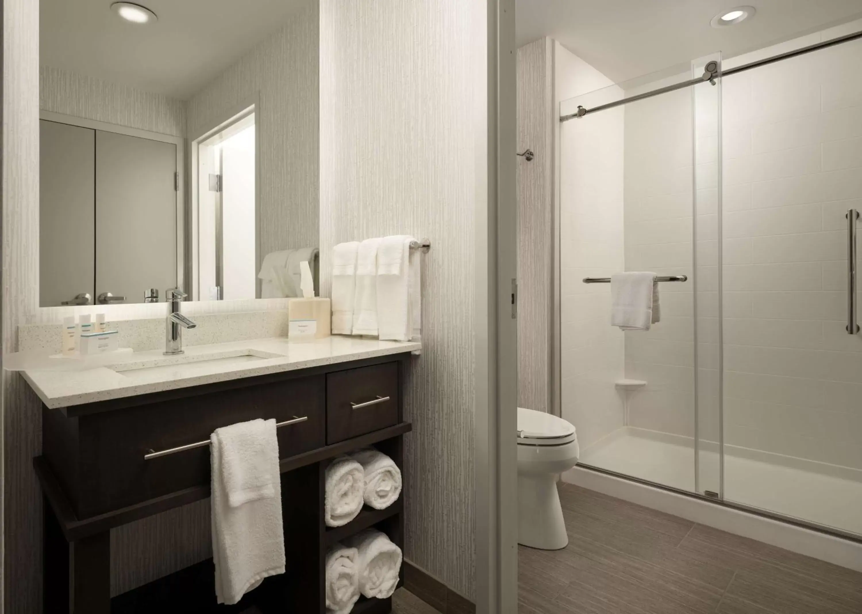 Bathroom in Homewood Suites By Hilton Jackson Fondren Medical District