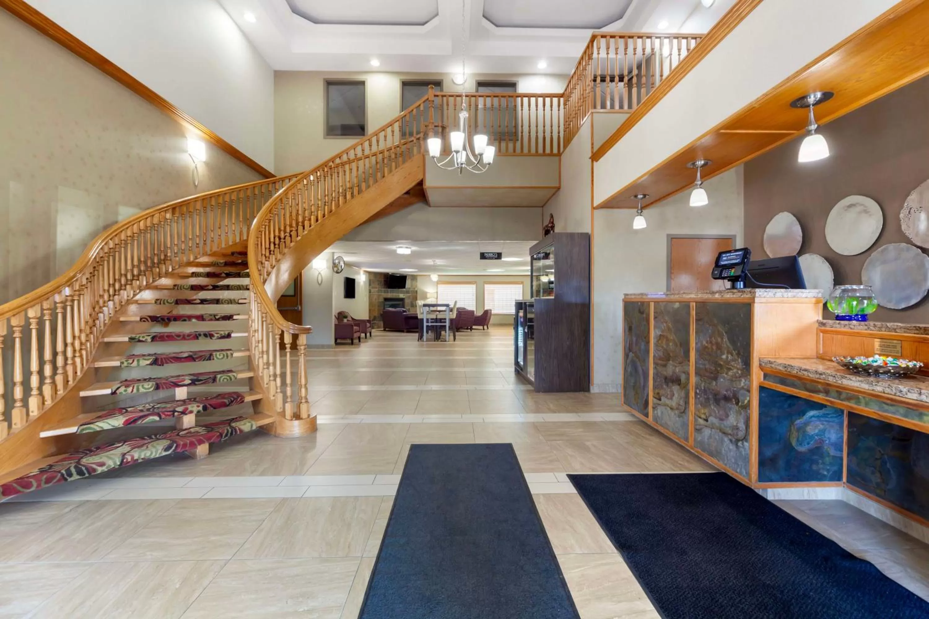 Lobby or reception in Best Western Grande Prairie