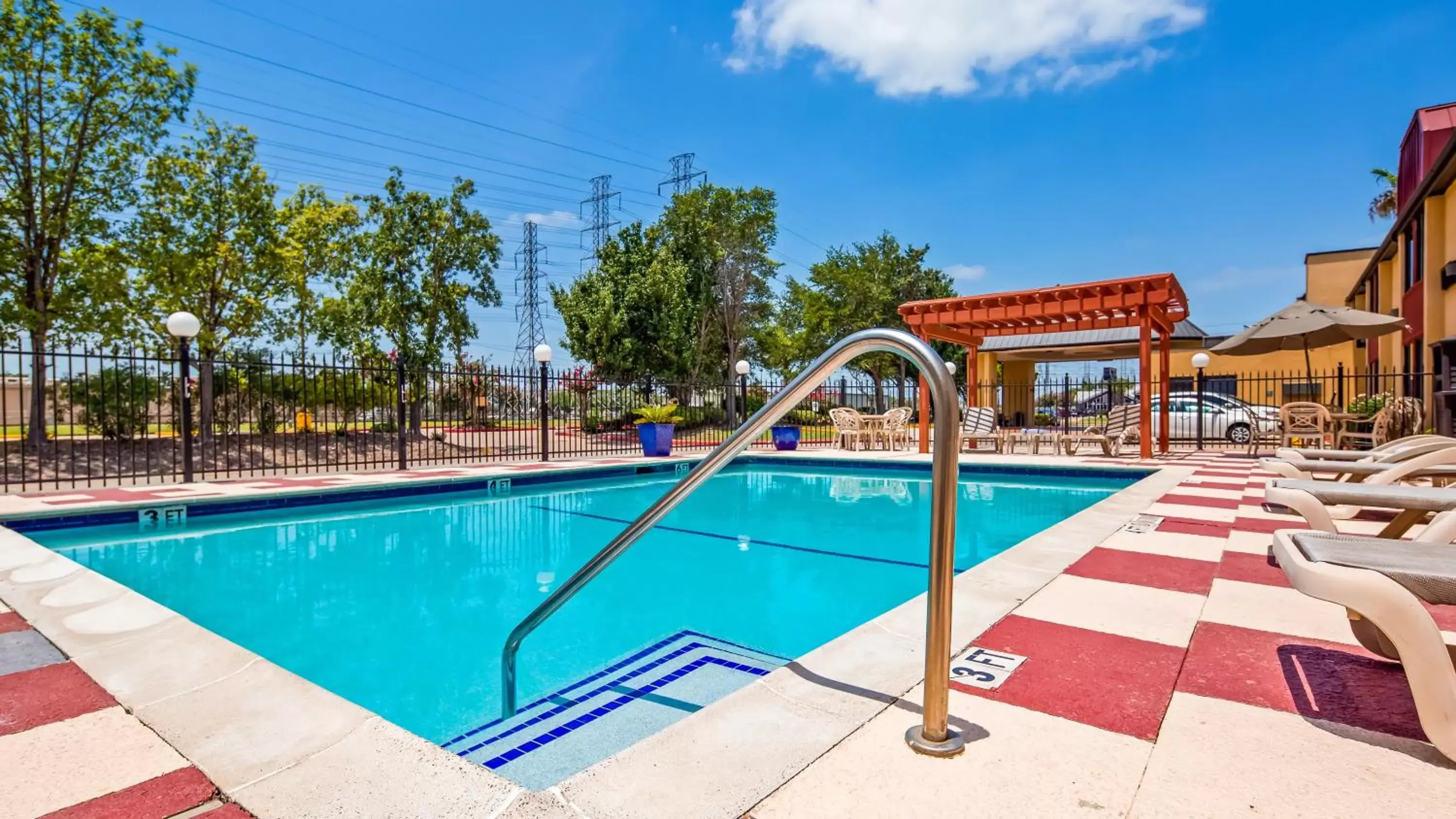 Swimming Pool in Best Western Webster Hotel, Nasa