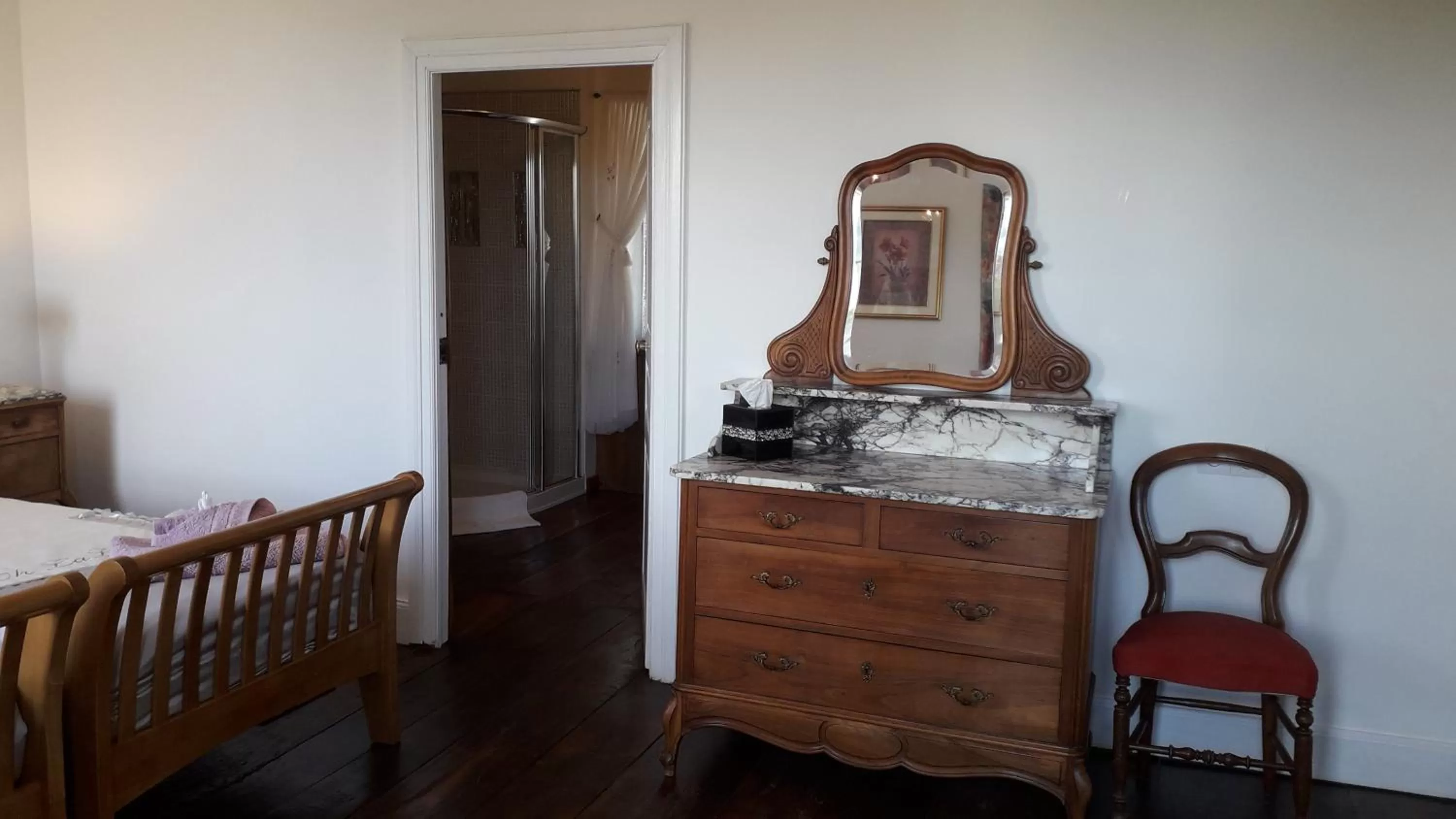 Decorative detail in La Maison Bourgeoise