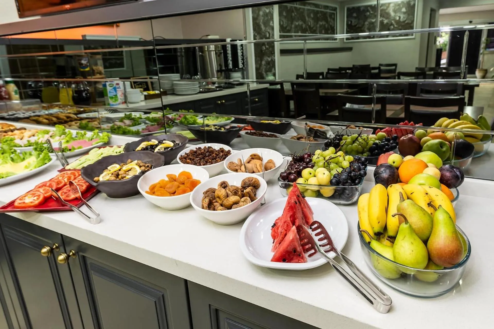 Food and drinks in Kadirga Antik Hotel - Sultanahmet