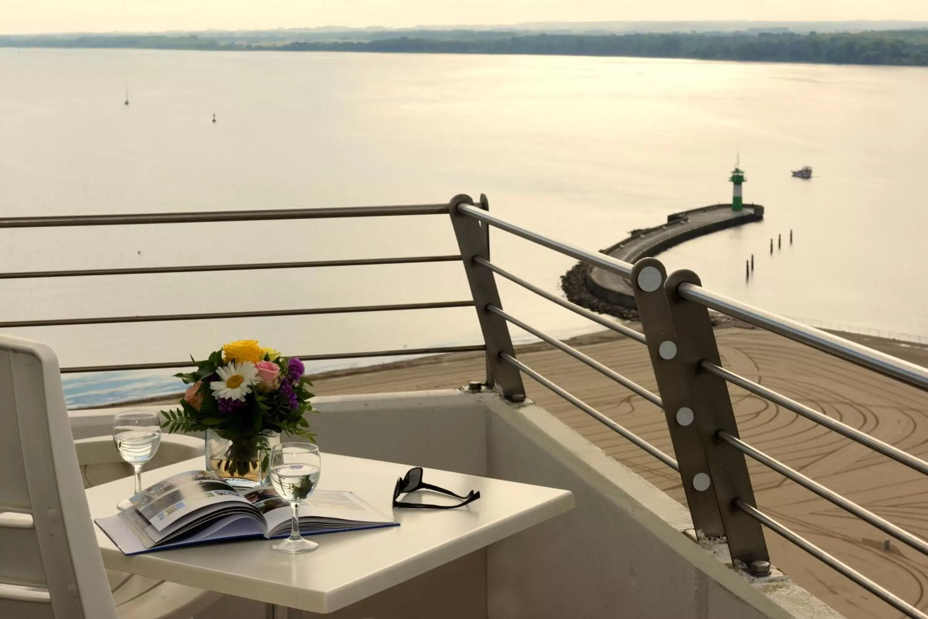 Balcony/Terrace in Maritim Strandhotel Travemünde