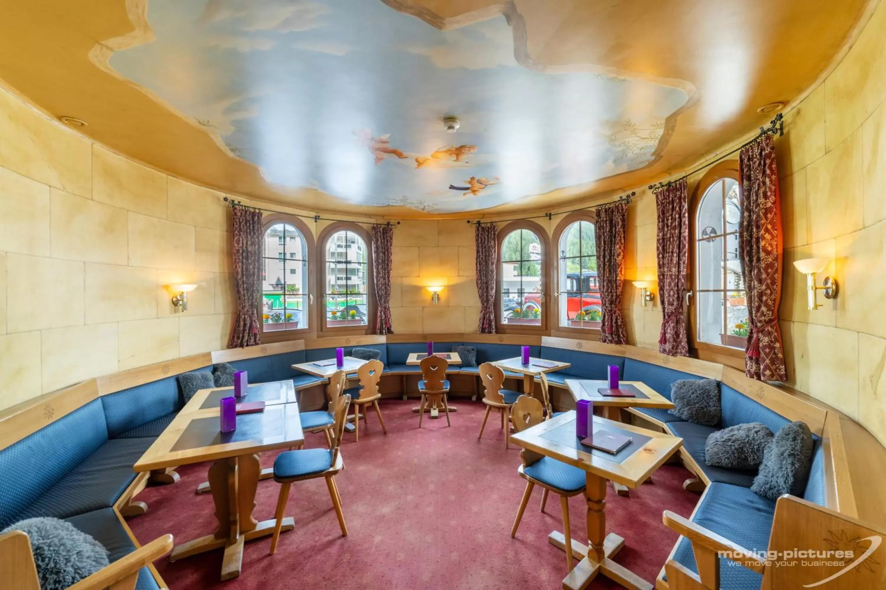 Restaurant/places to eat in Turmhotel Victoria Davos Restaurant/places to eat in Turmhotel Victoria Davos