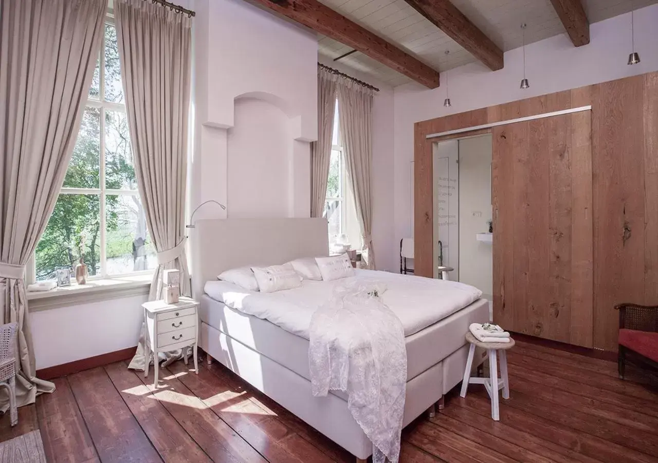 Deluxe King Room in Bed and Breakfast Batenborg Deluxe King Room in Bed and Breakfast Batenborg