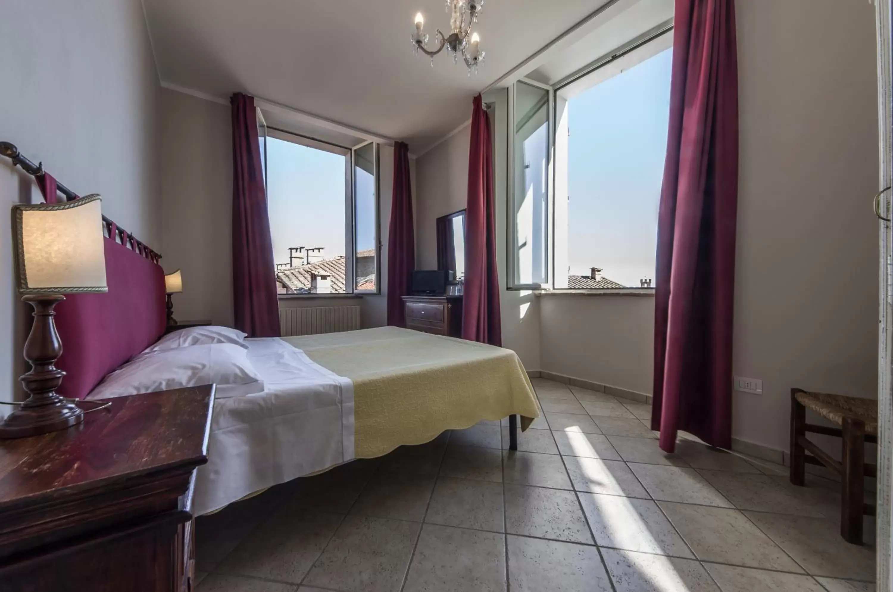 Bedroom in I Terzi Di Siena - Rooms Only
