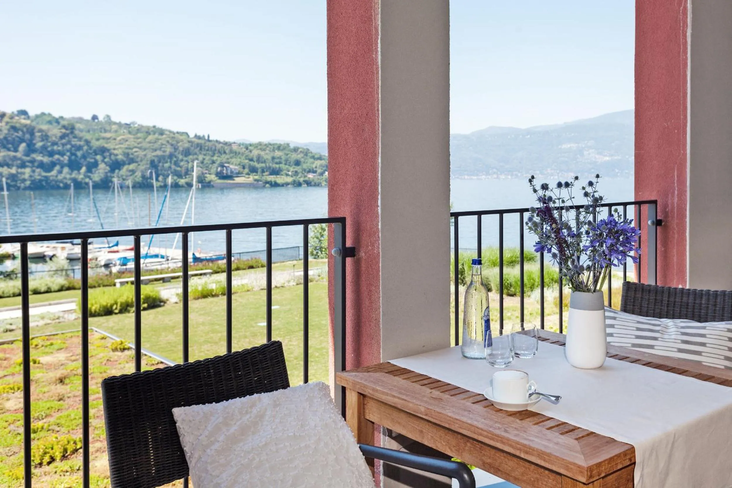 Balcony/Terrace in Hotel de Charme Laveno - Luxury all Inclusive