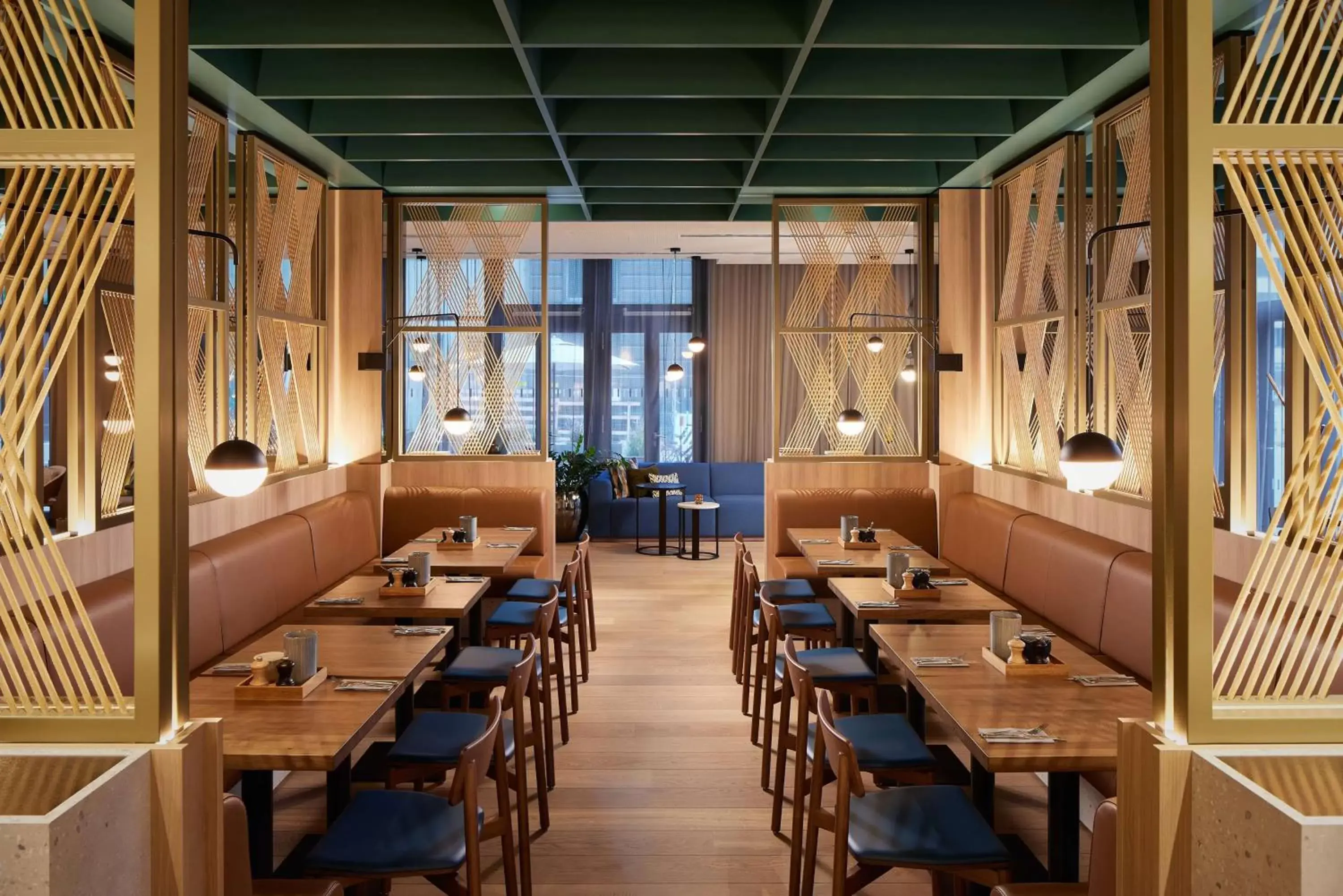 Restaurant/places to eat in Adina Apartment Hotel Dusseldorf Restaurant/places to eat in Adina Apartment Hotel Dusseldorf