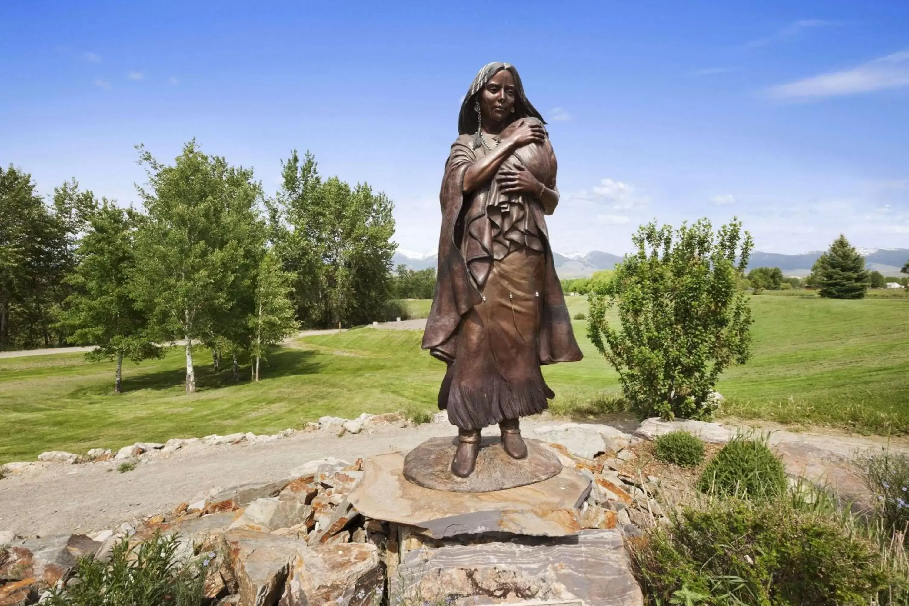 Property building in Super 8 by Wyndham Salmon Property building in Super 8 by Wyndham Salmon