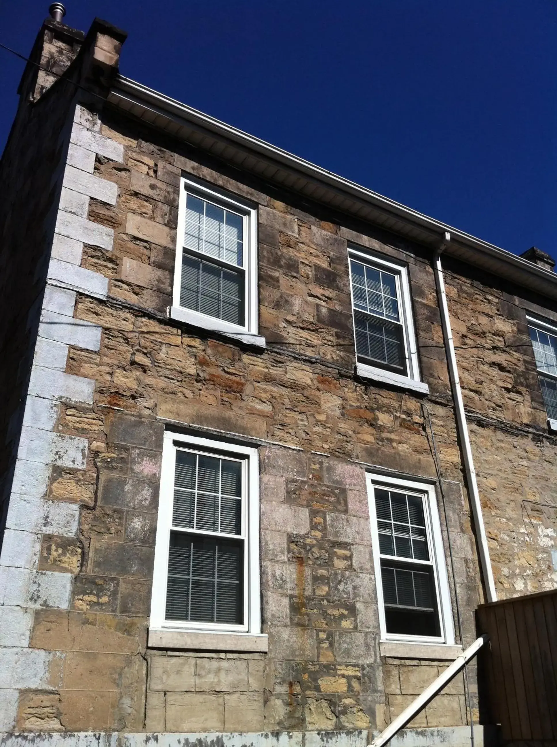 Facade/entrance, Property Building in Pring Guesthouse