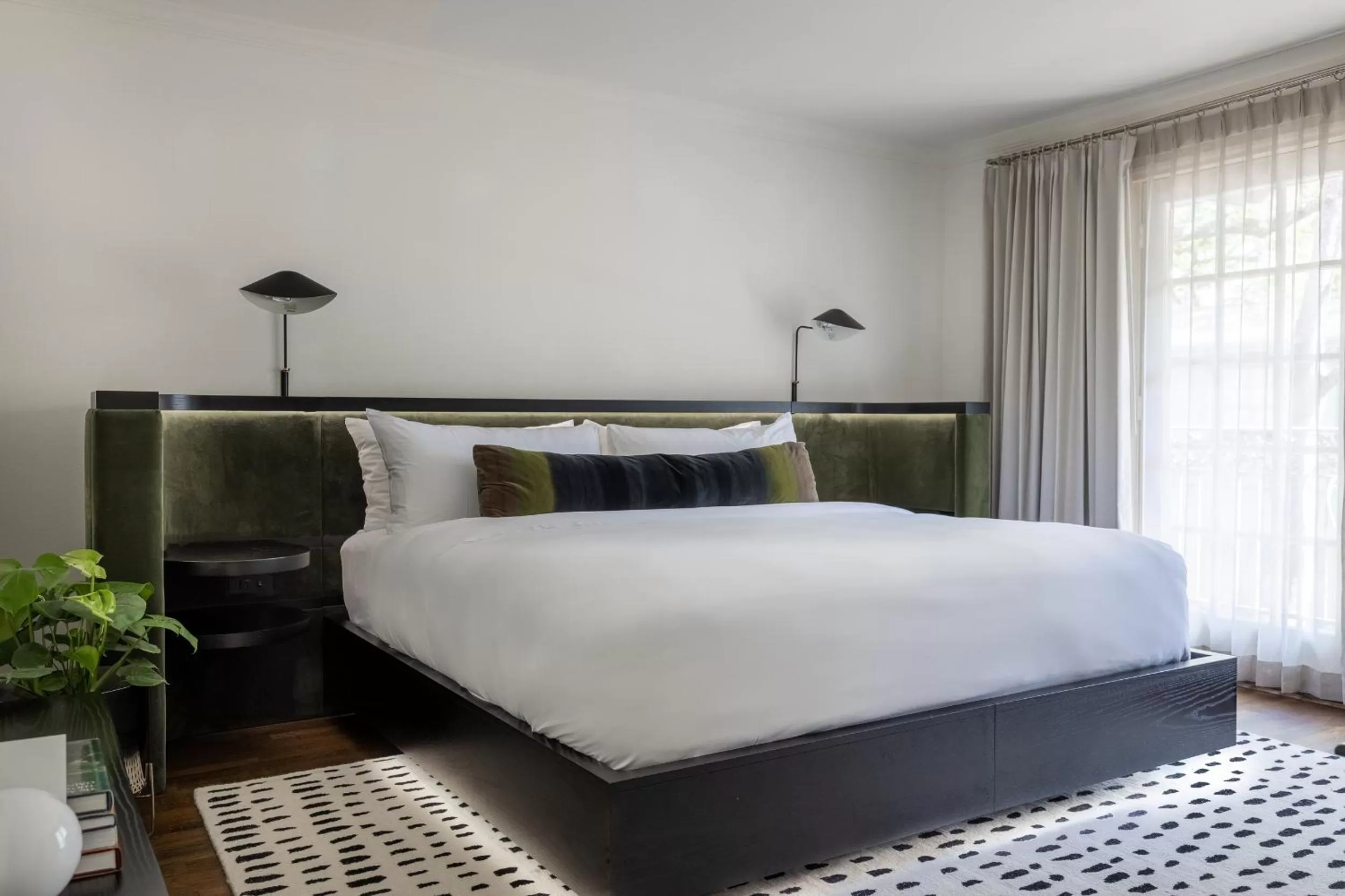 Bed in La Colombe d'Or Hotel