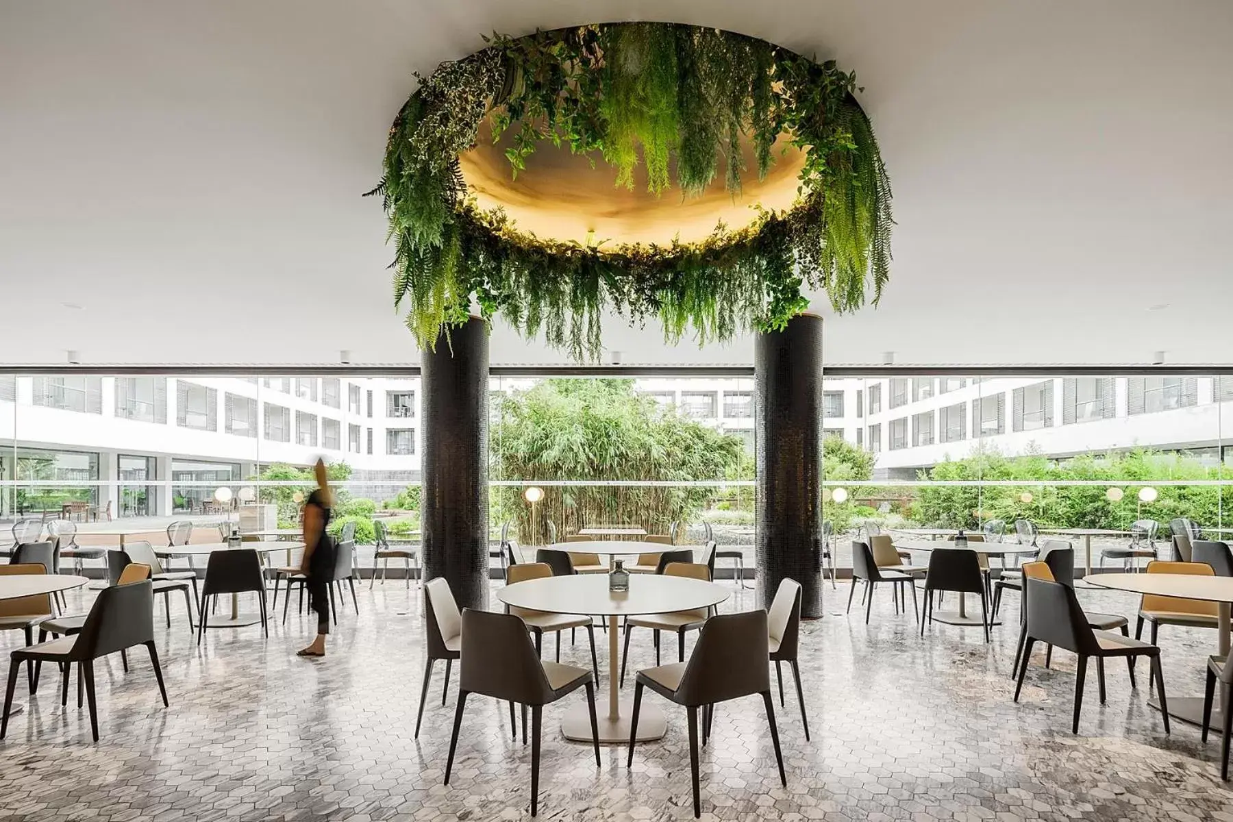 Restaurant/places to eat in Azoris Royal Garden – Leisure & Conference Hotel Restaurant/places to eat in Azoris Royal Garden – Leisure & Conference Hotel