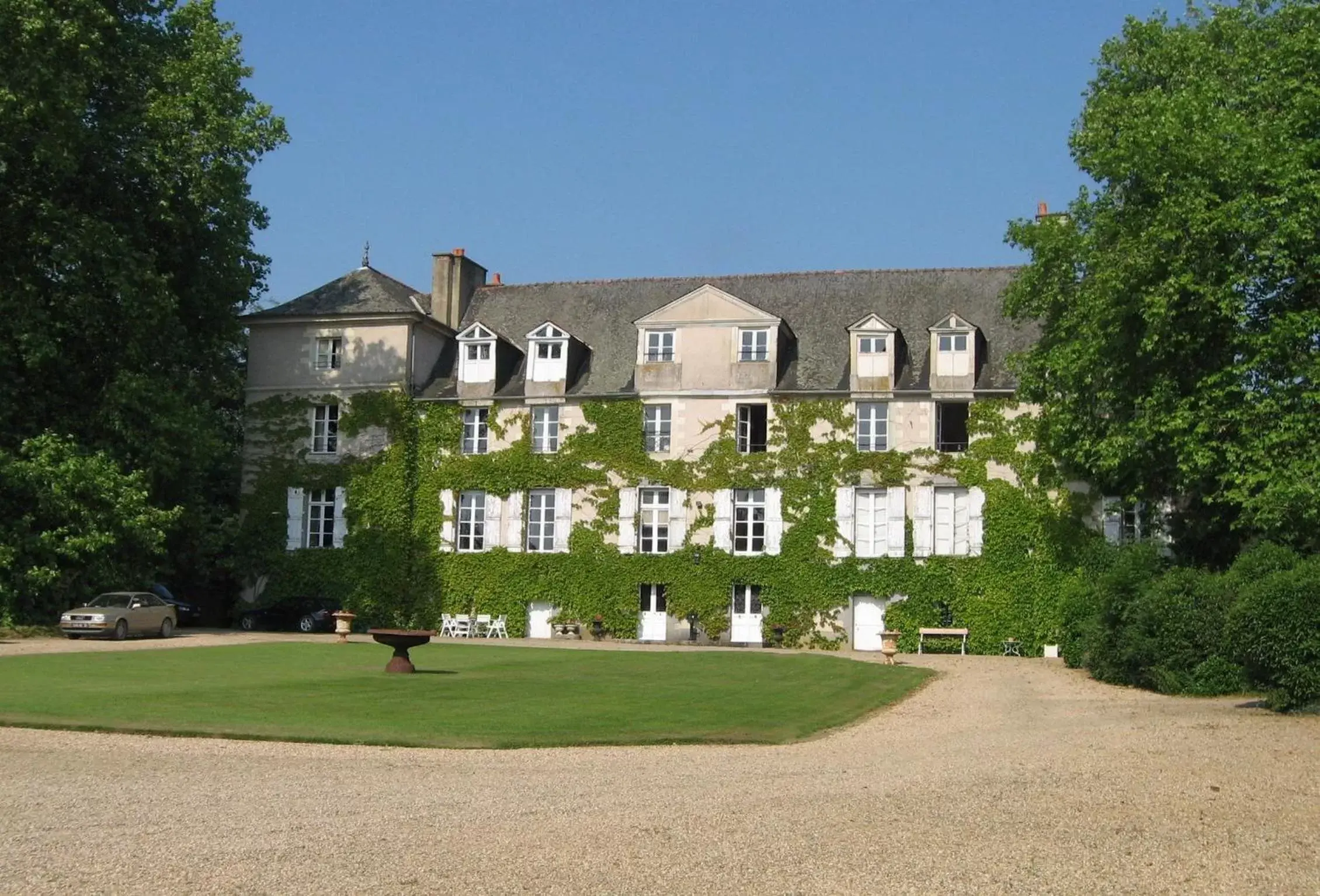 Facade/entrance, Property Building in Château du Golf de la Freslonnière