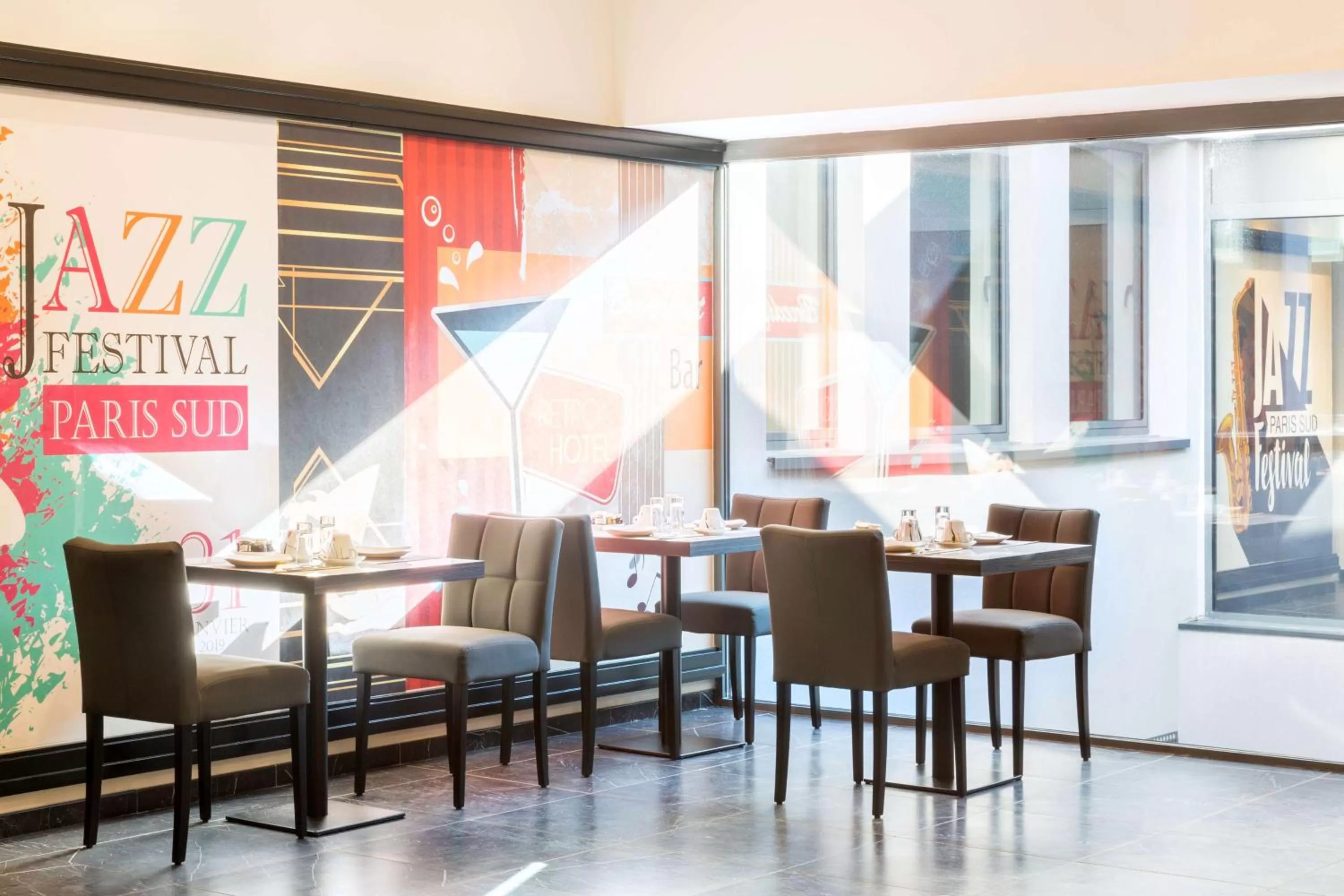 Restaurant/places to eat in Best Western Hôtel Journel Paris Sud