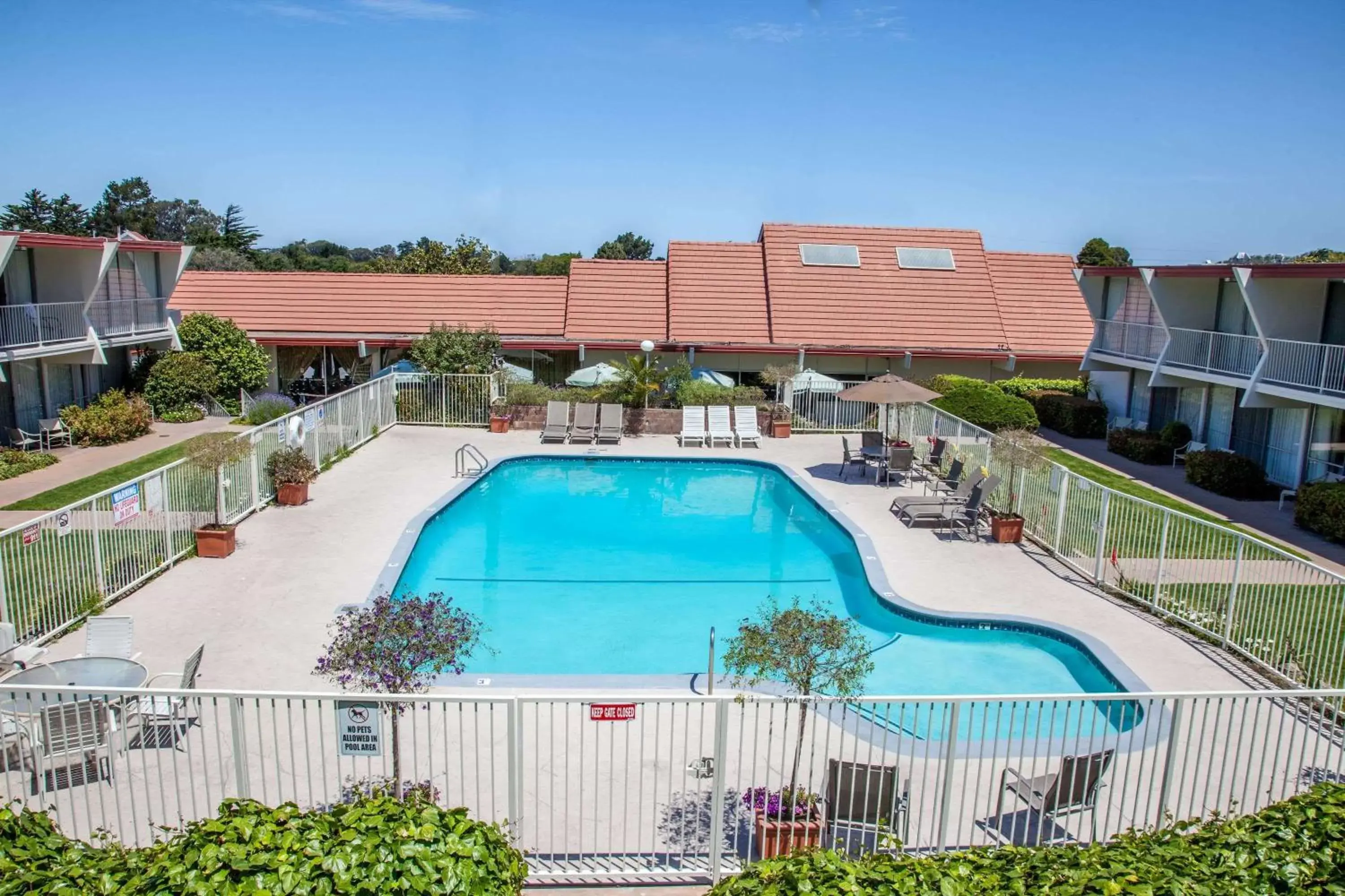 Activities, Pool View in Travelodge by Wyndham Monterey Bay