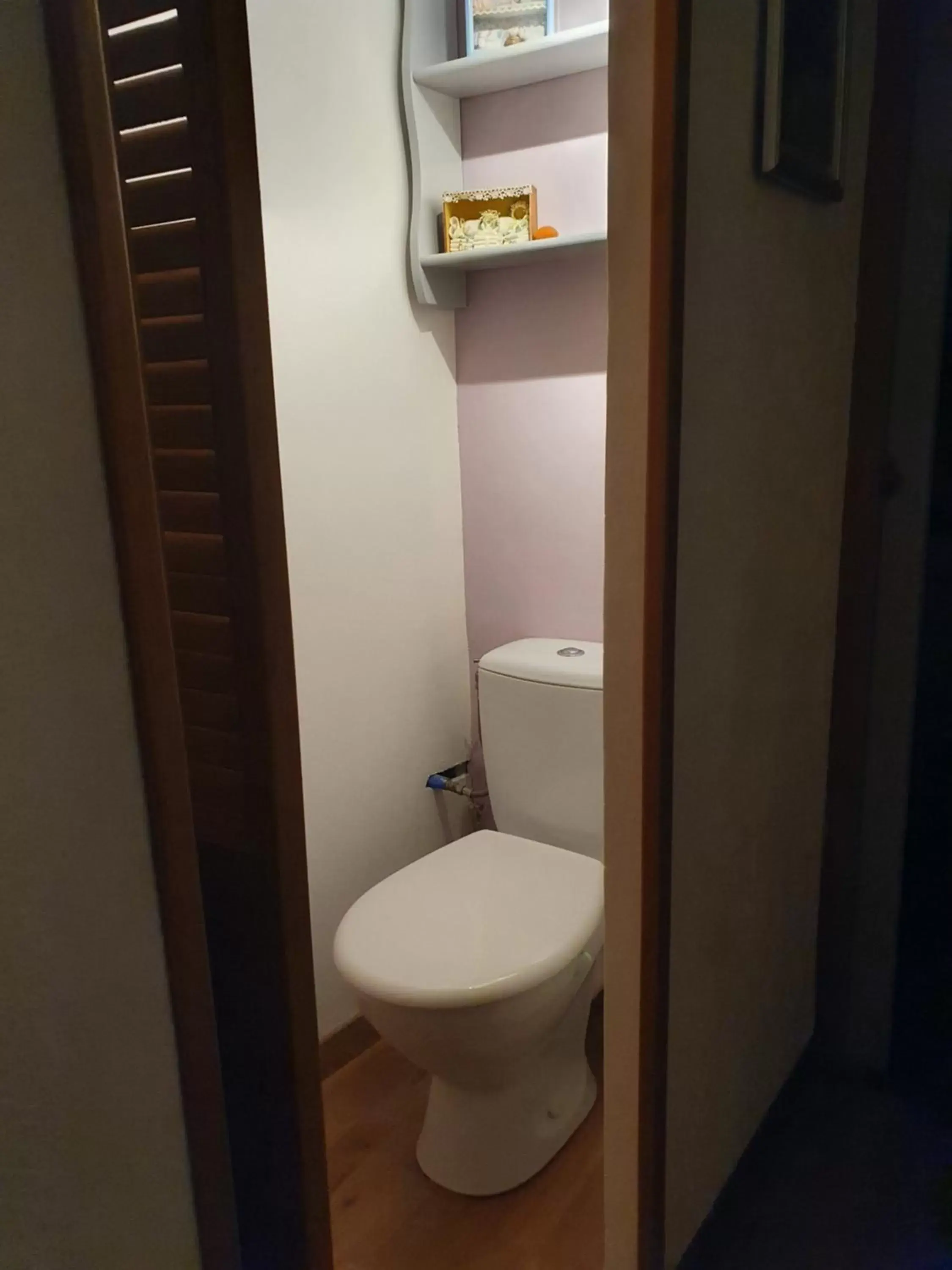 Toilet, Bathroom in Chambres d'hôtes Le Bois Des Frênes
