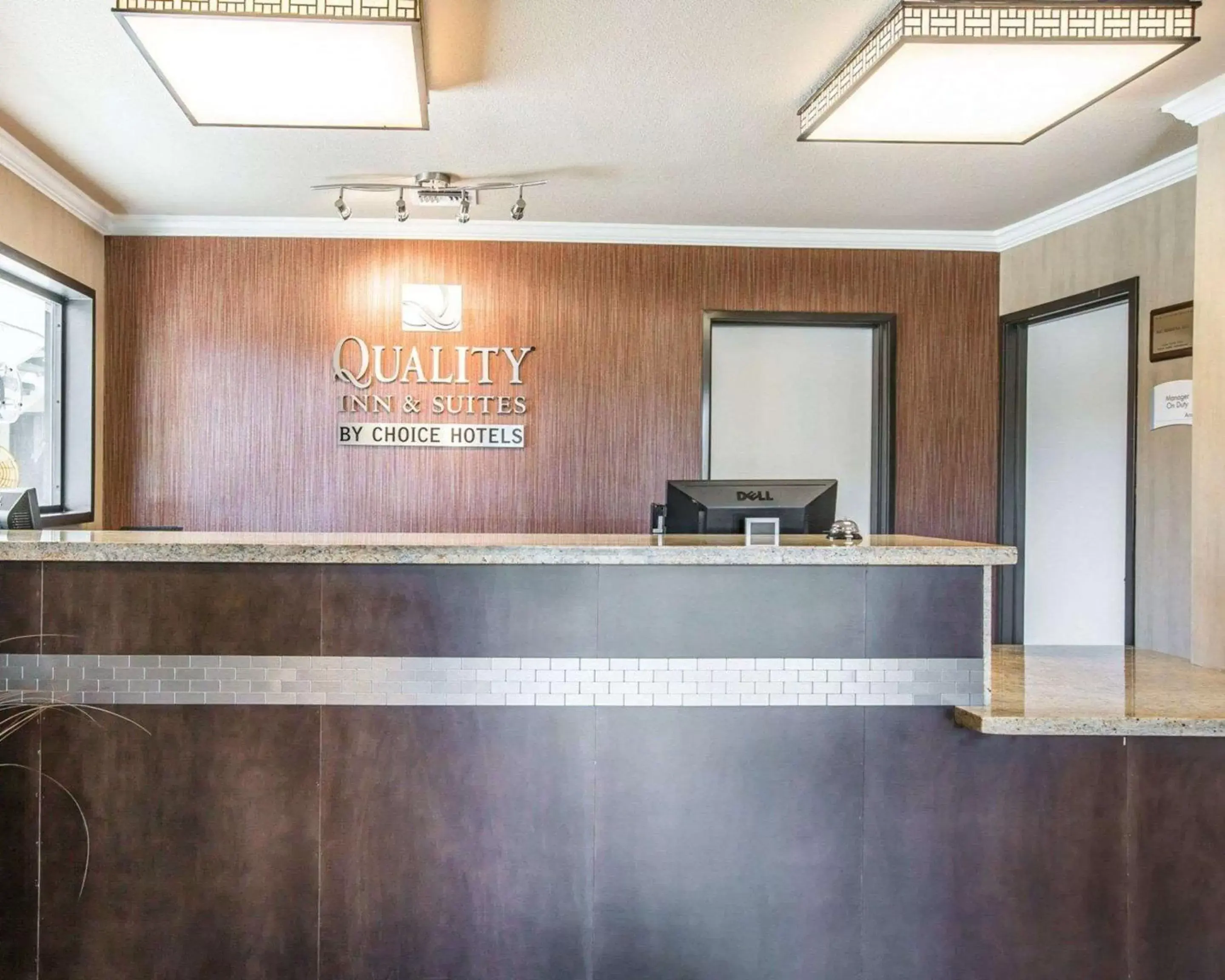 Lobby or reception, Lobby/Reception in Quality Inn & Suites Woodland- Sacramento Airport