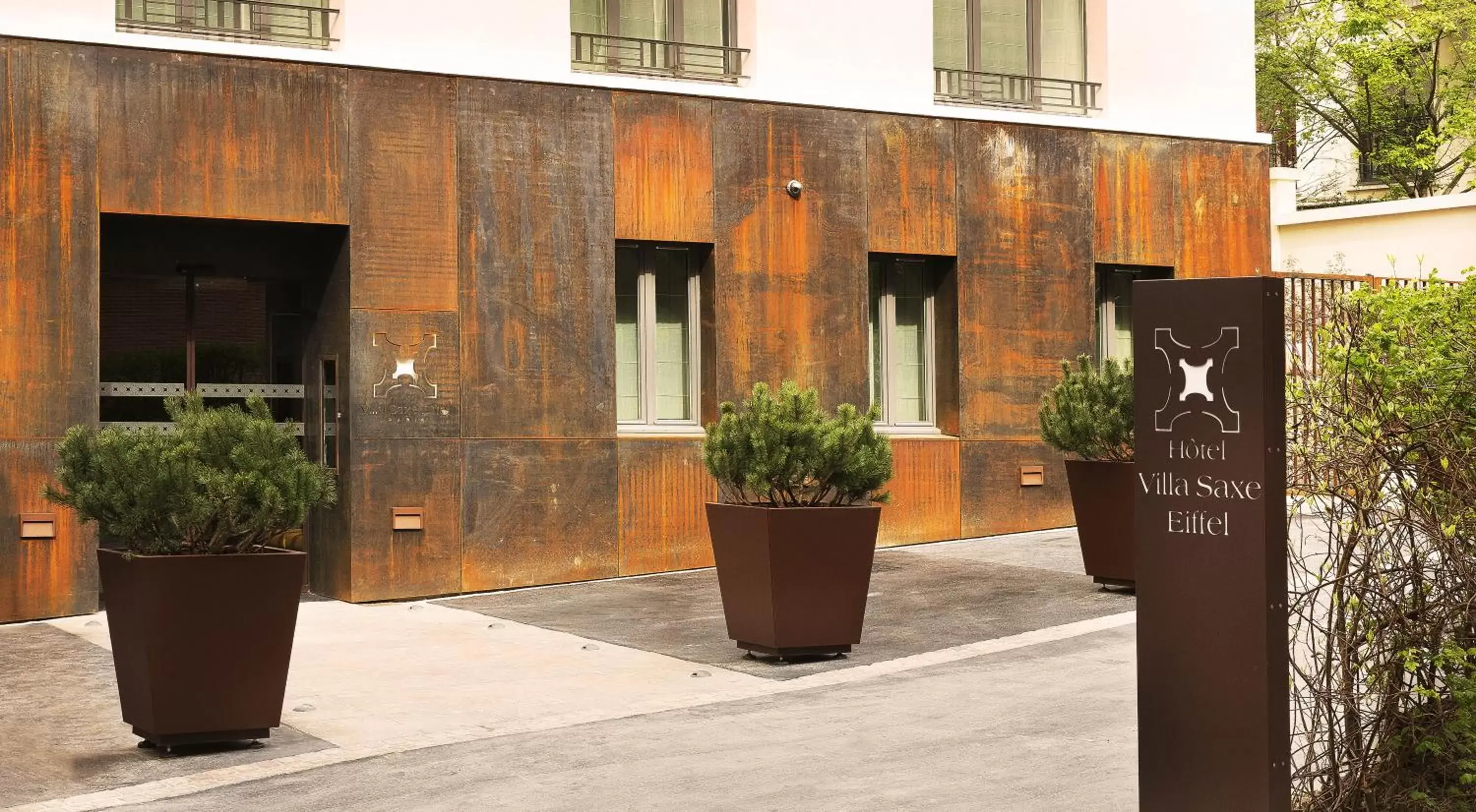 Facade/entrance in Hotel Villa Saxe Eiffel Facade/entrance in Hotel Villa Saxe Eiffel