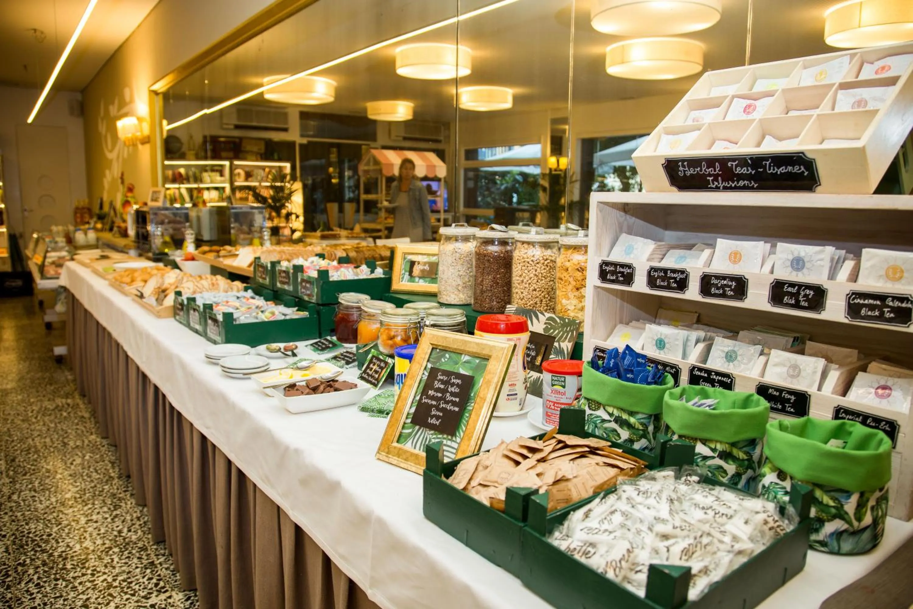 Buffet breakfast in Hotel Bell Repos