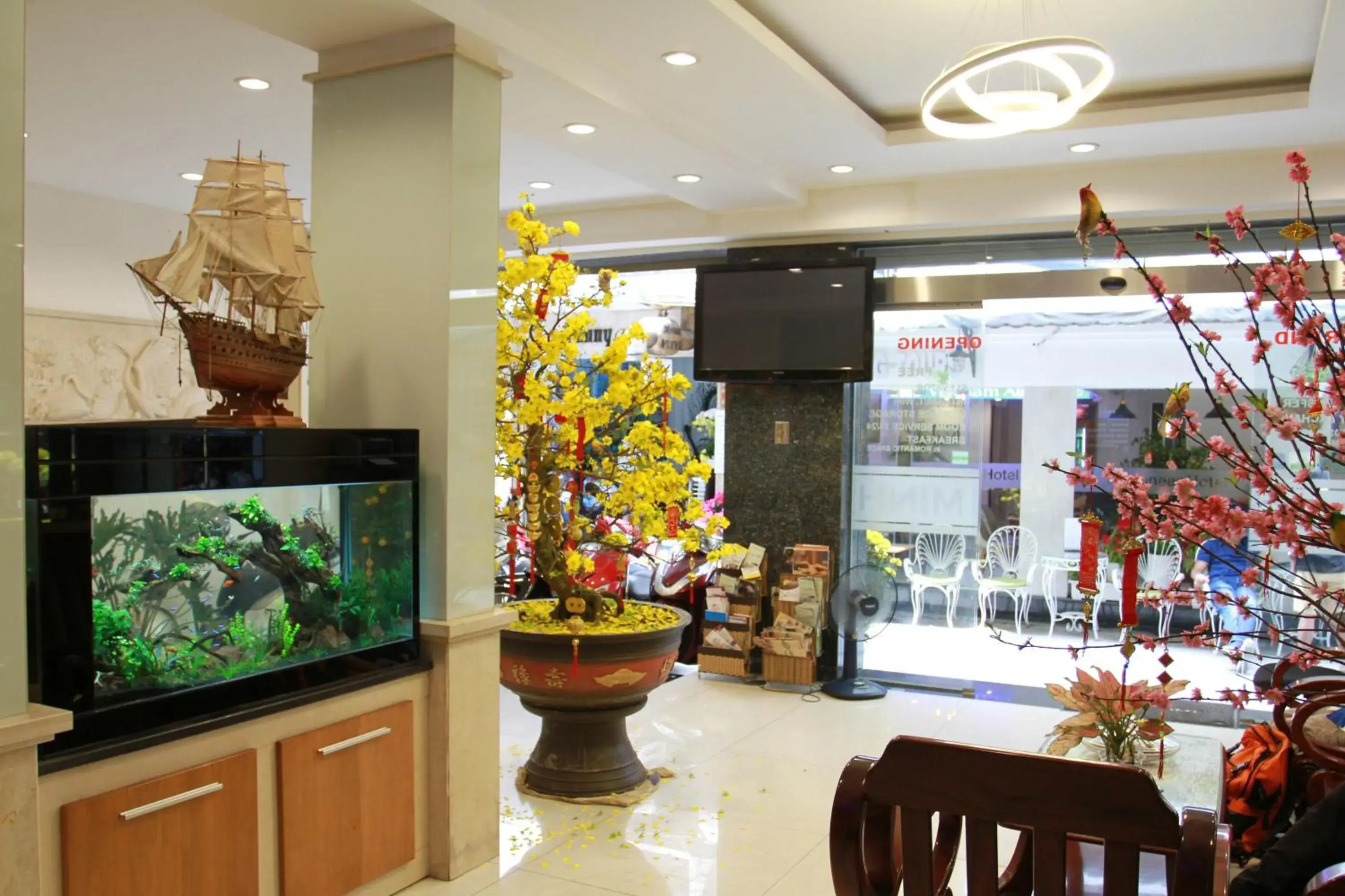 Facade/entrance in Ngoc Minh Hotel