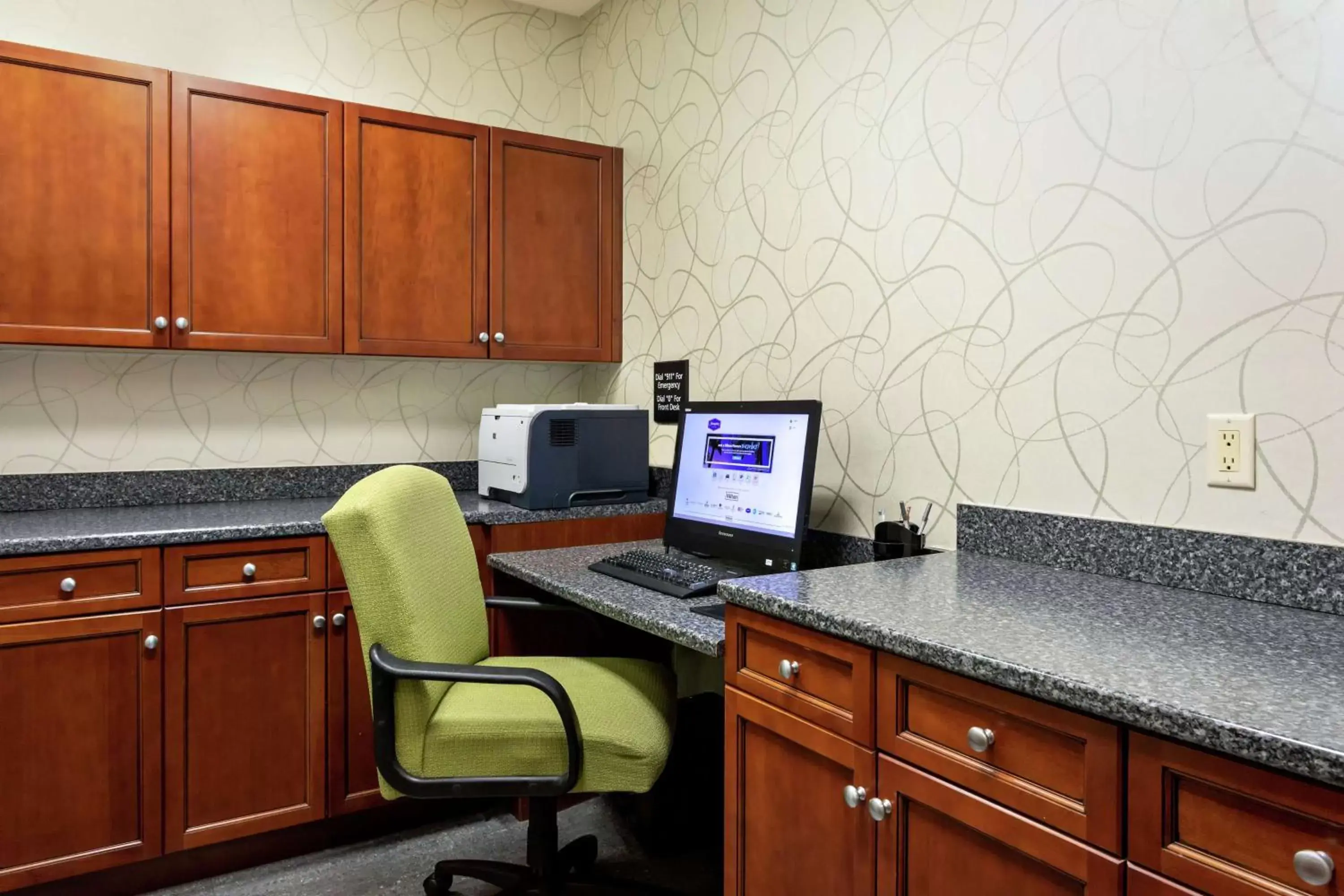 Business facilities in Hampton Inn & Suites - Fort Pierce