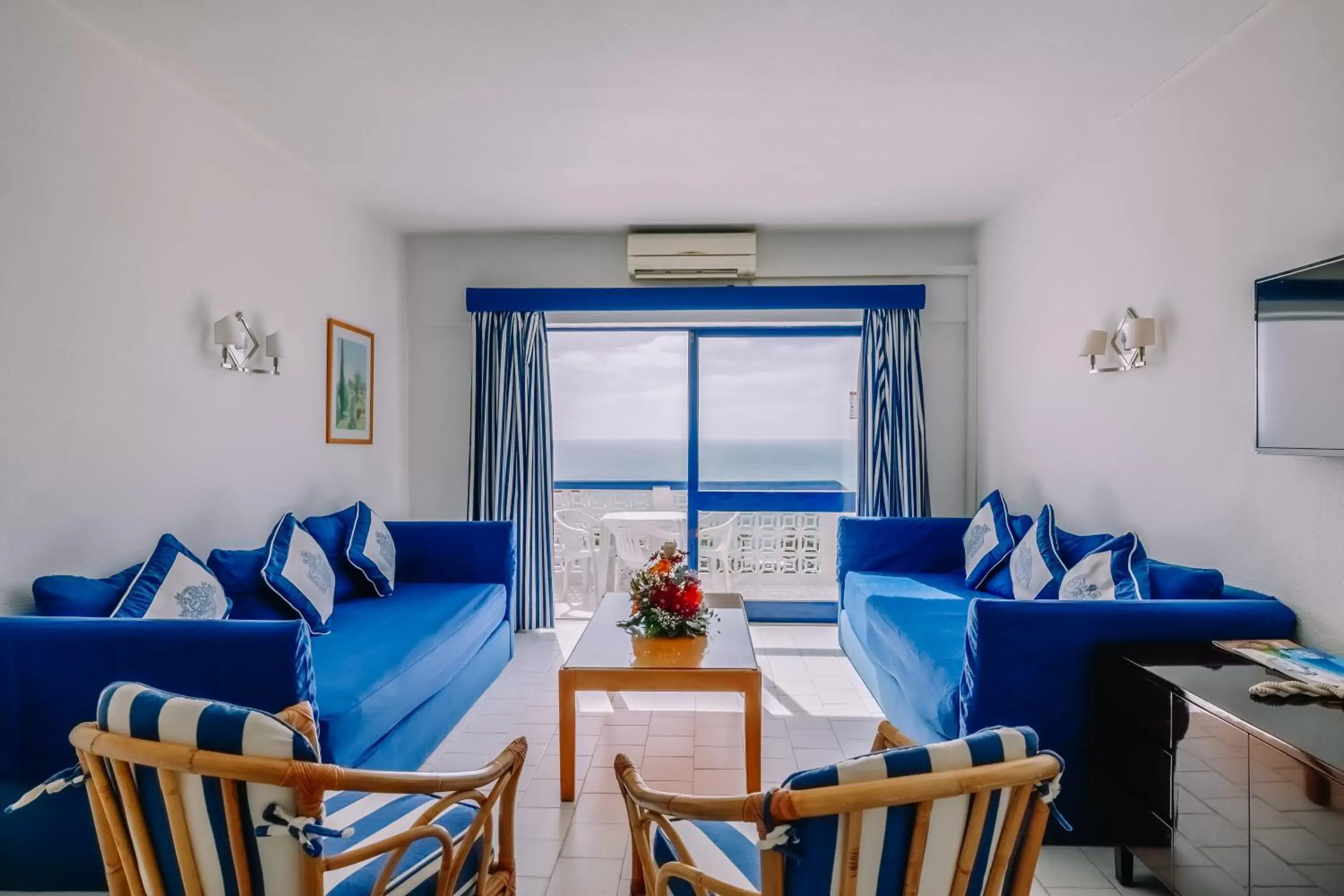 Living room, Seating Area in Grand Muthu Oura View Beach Club