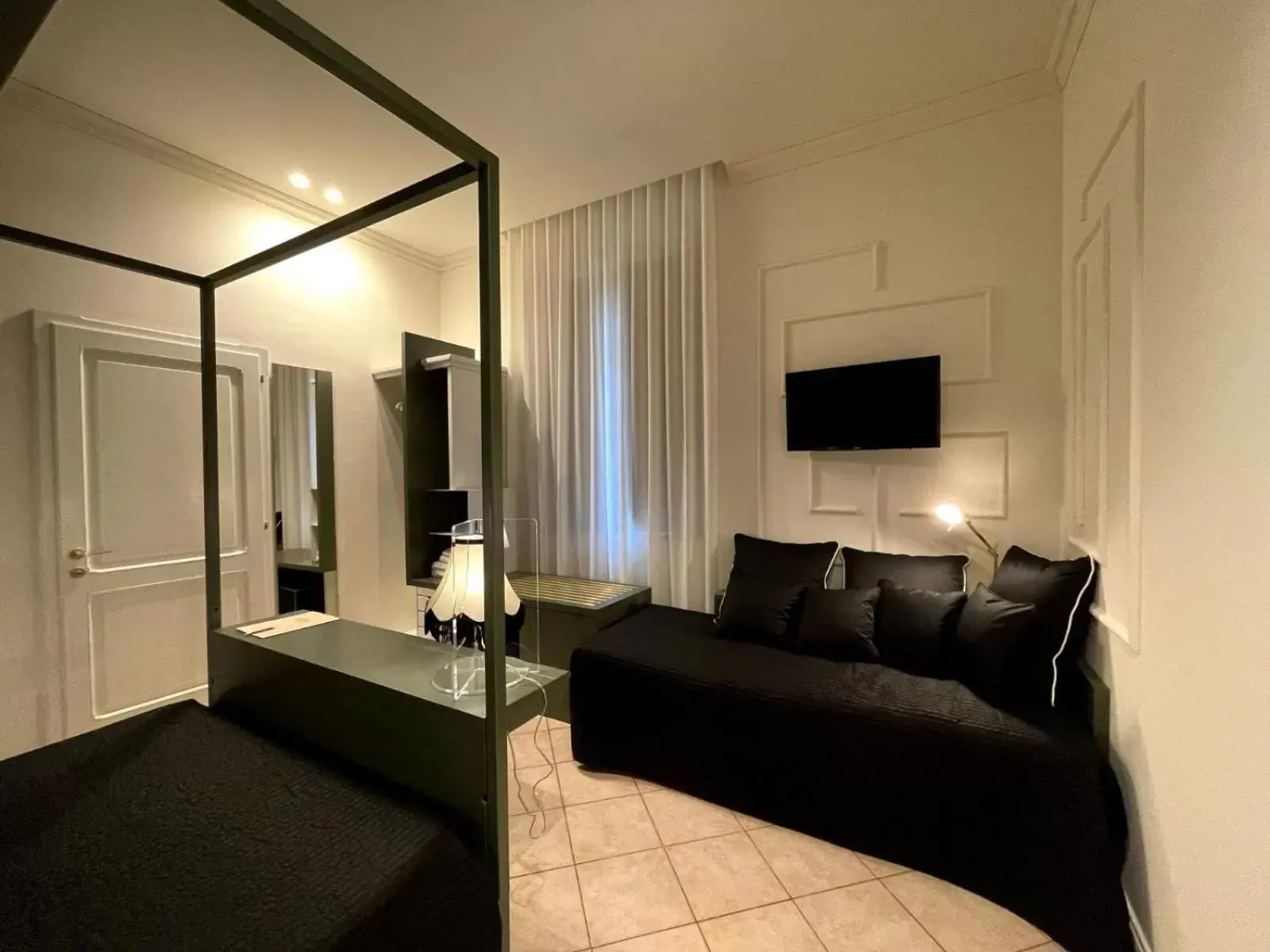 Seating Area in Villa Raffaello Park Hotel