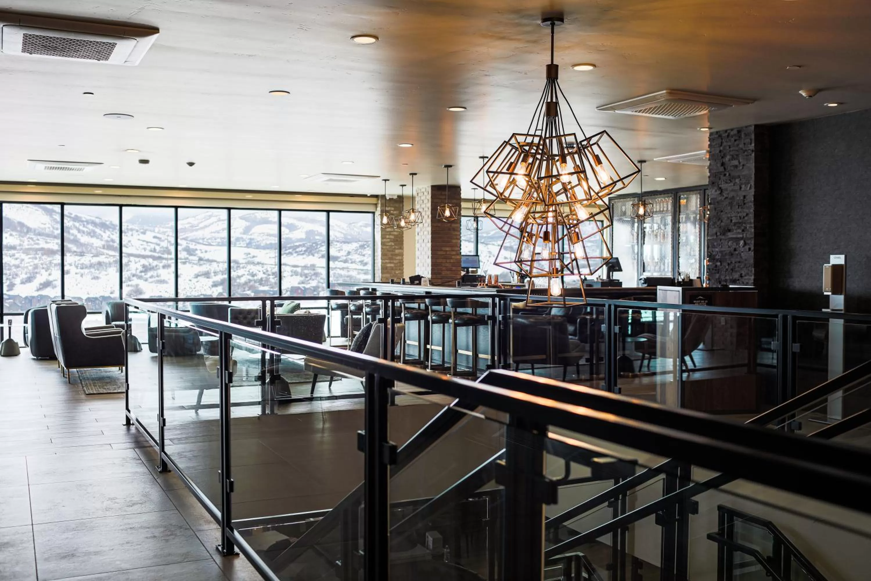 Lounge or bar in Black Rock Mountain Resort